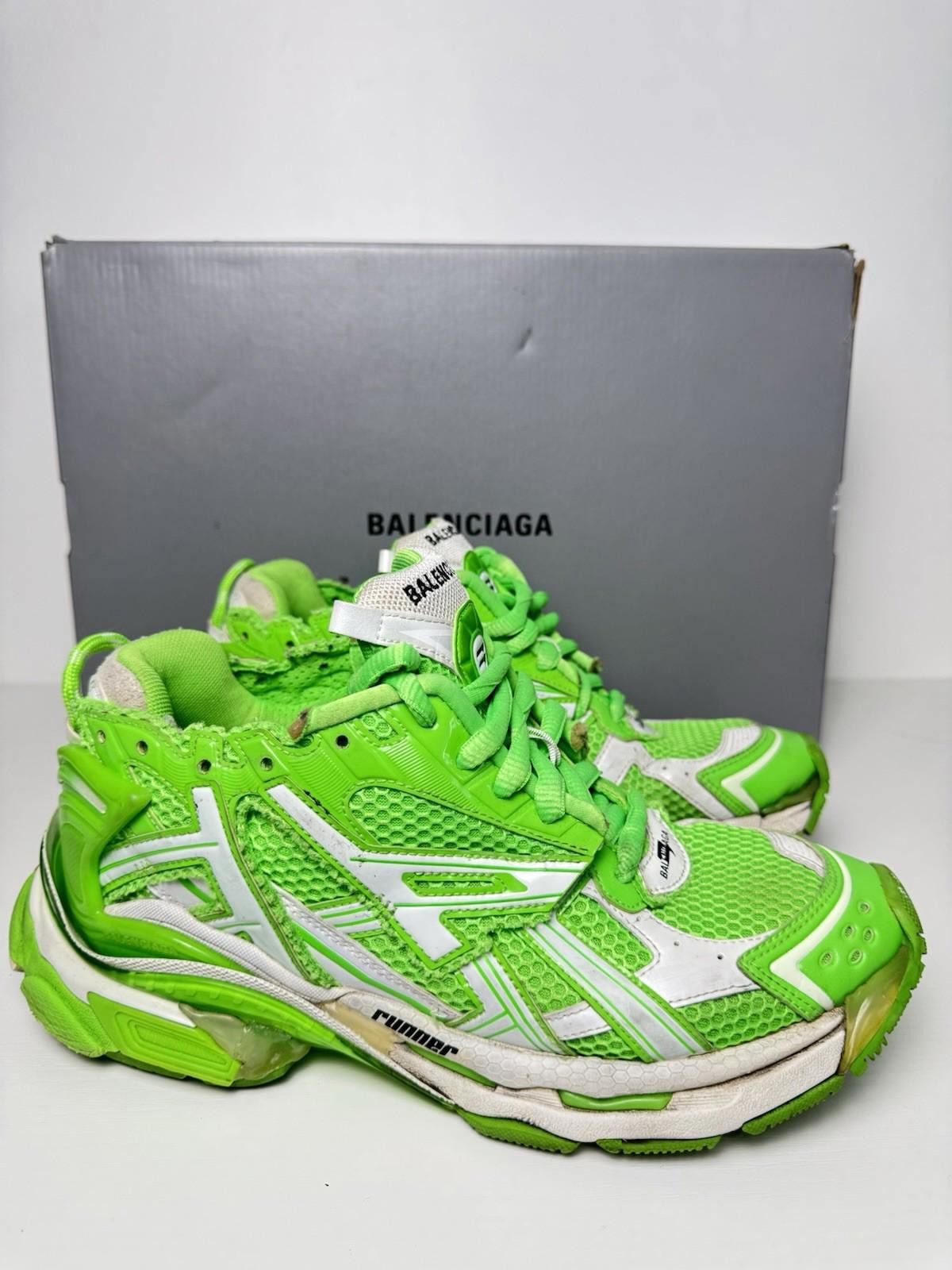 Balenciaga Balenciaga Runner Neon Green SZ 42/US 9 – Distressed Used Size US 9 / EU 42 - 1 Thumbnail
