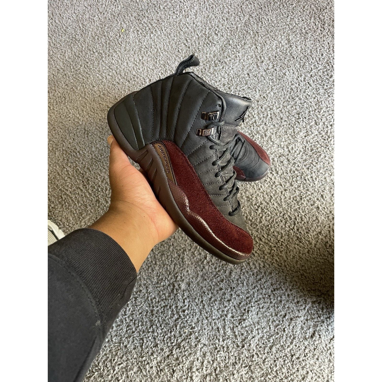 Jordan Brand Size 7.5M/9W -Air Jordan 12 Retro SP A Ma Maniere Mid Black Size US 7.5 / EU 40-41 - 1 Thumbnail