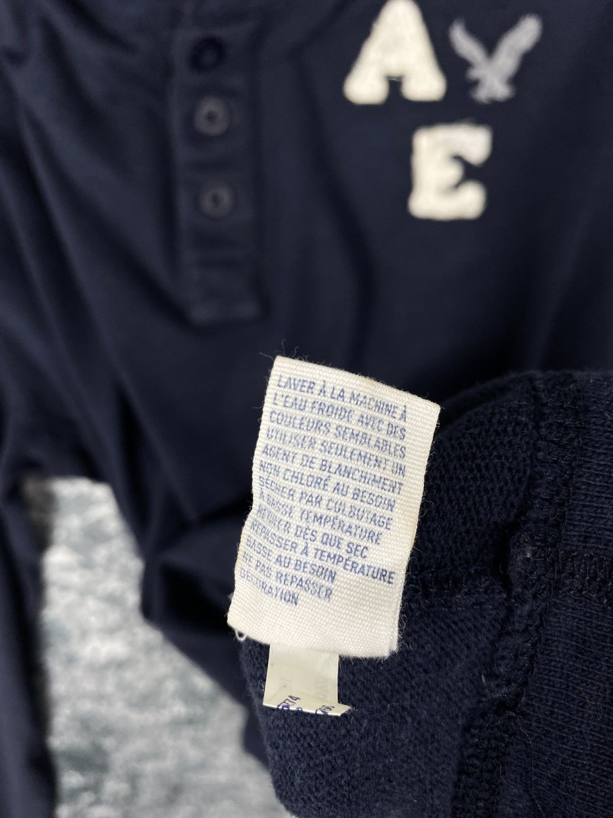 American Eagle Outfitters Vintage American Eagle Outfitters Half Button Sweatshirts Size US L / EU 52-54 / 3 - 10 Thumbnail
