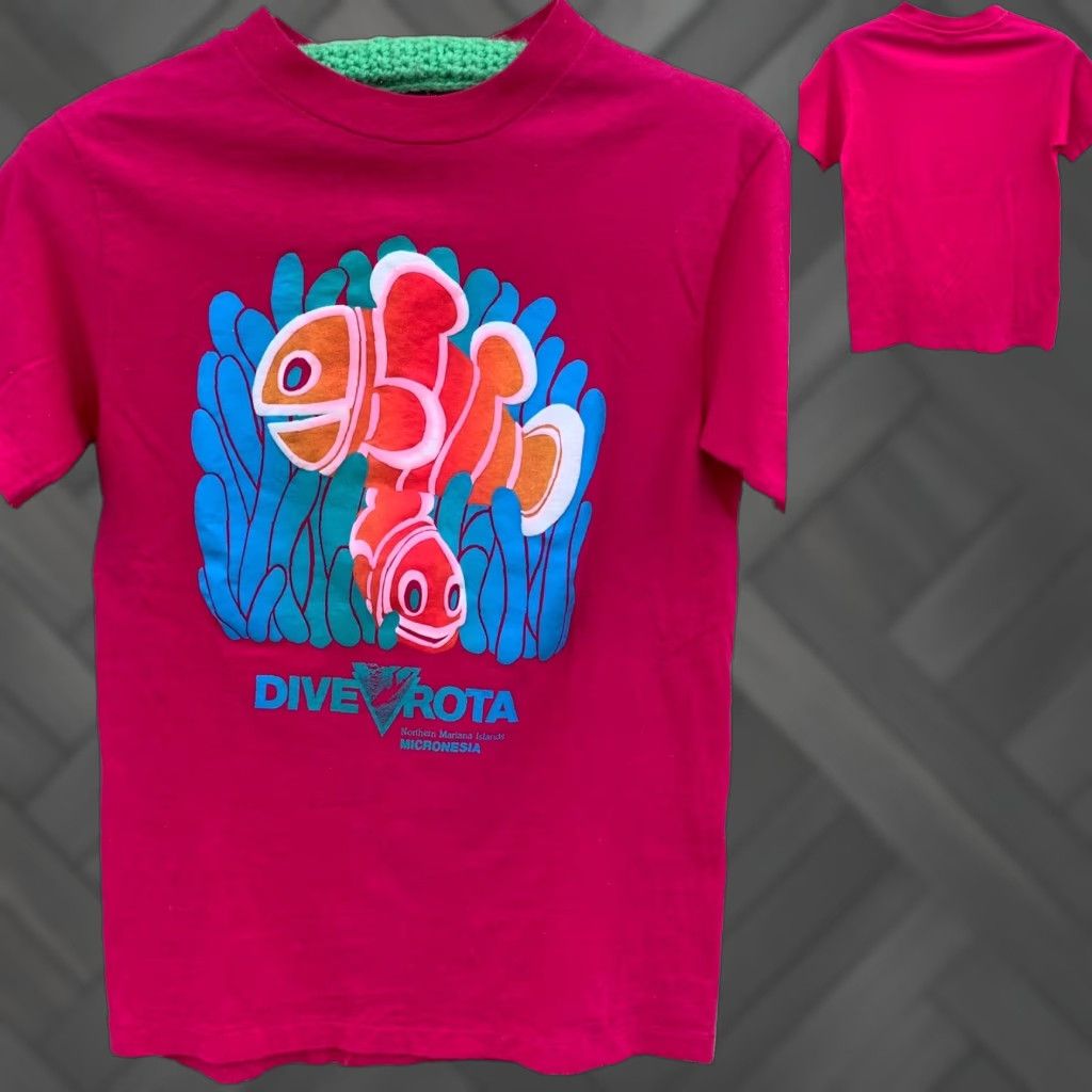 Hanes VINTAGE Hanes Beefy-T T-Shirt Short Sleeve Crew Neck Cotton Pink S Men Dive Rota Northern Mariana Islands Micronesia 80s 90s Retro Fish Size US S / EU 44-46 / 1 - 1 Thumbnail