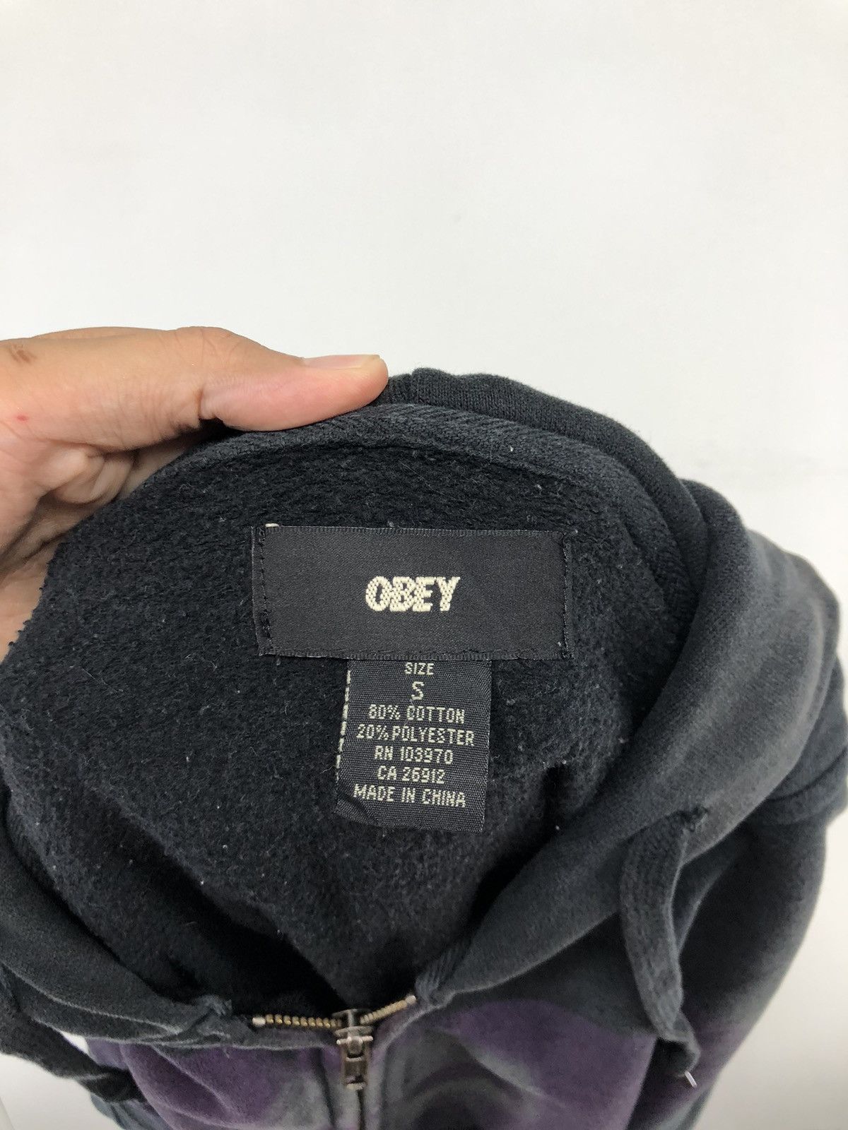 Vintage Obey Big Print Faded Black Hoodie Sweatshirts Hoodies