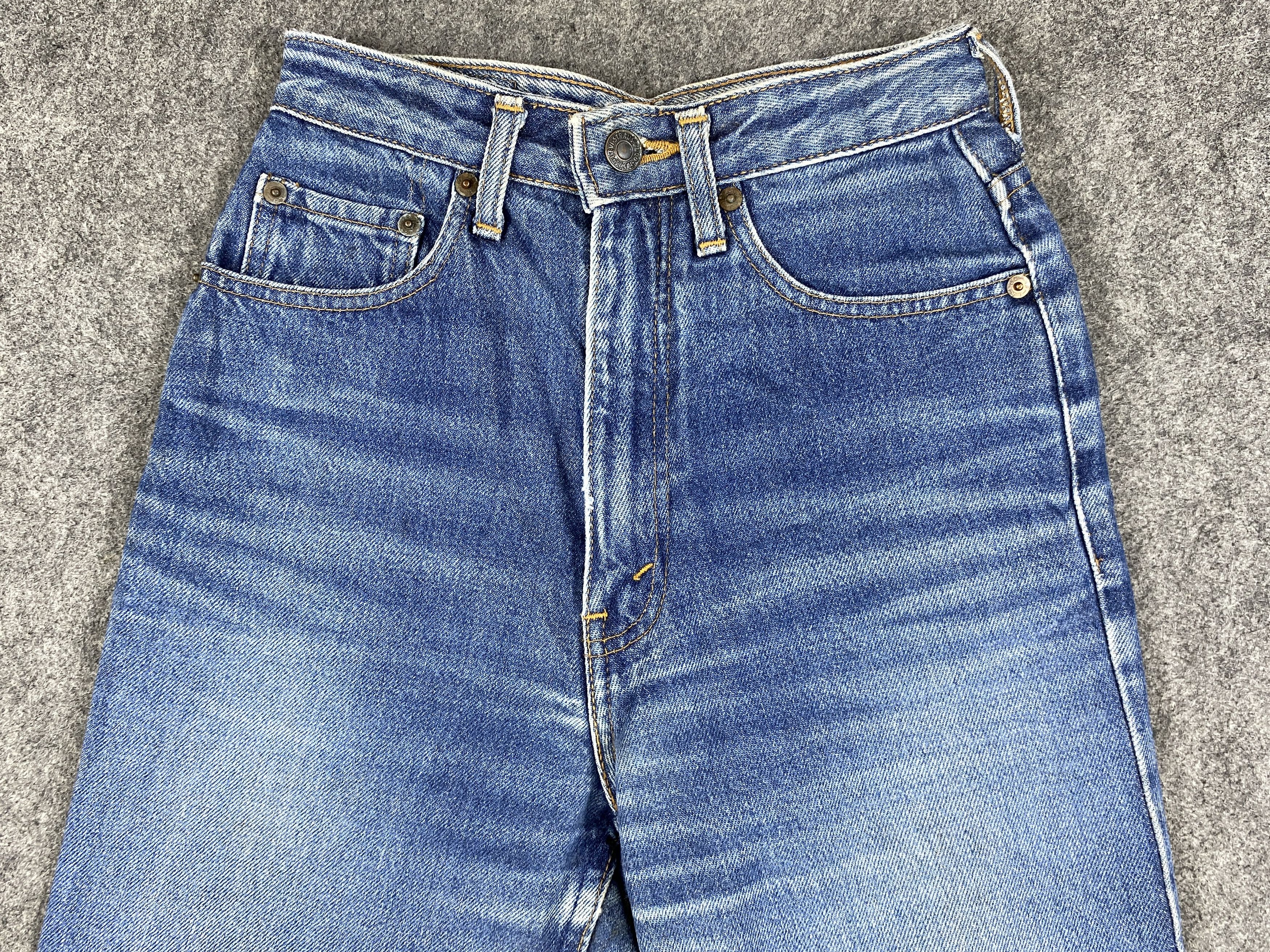 Levi's Distressed Blue Vintage Levi's 515 22x27 Denim -JN1439 Size US 26 / EU 42 - 3 Thumbnail