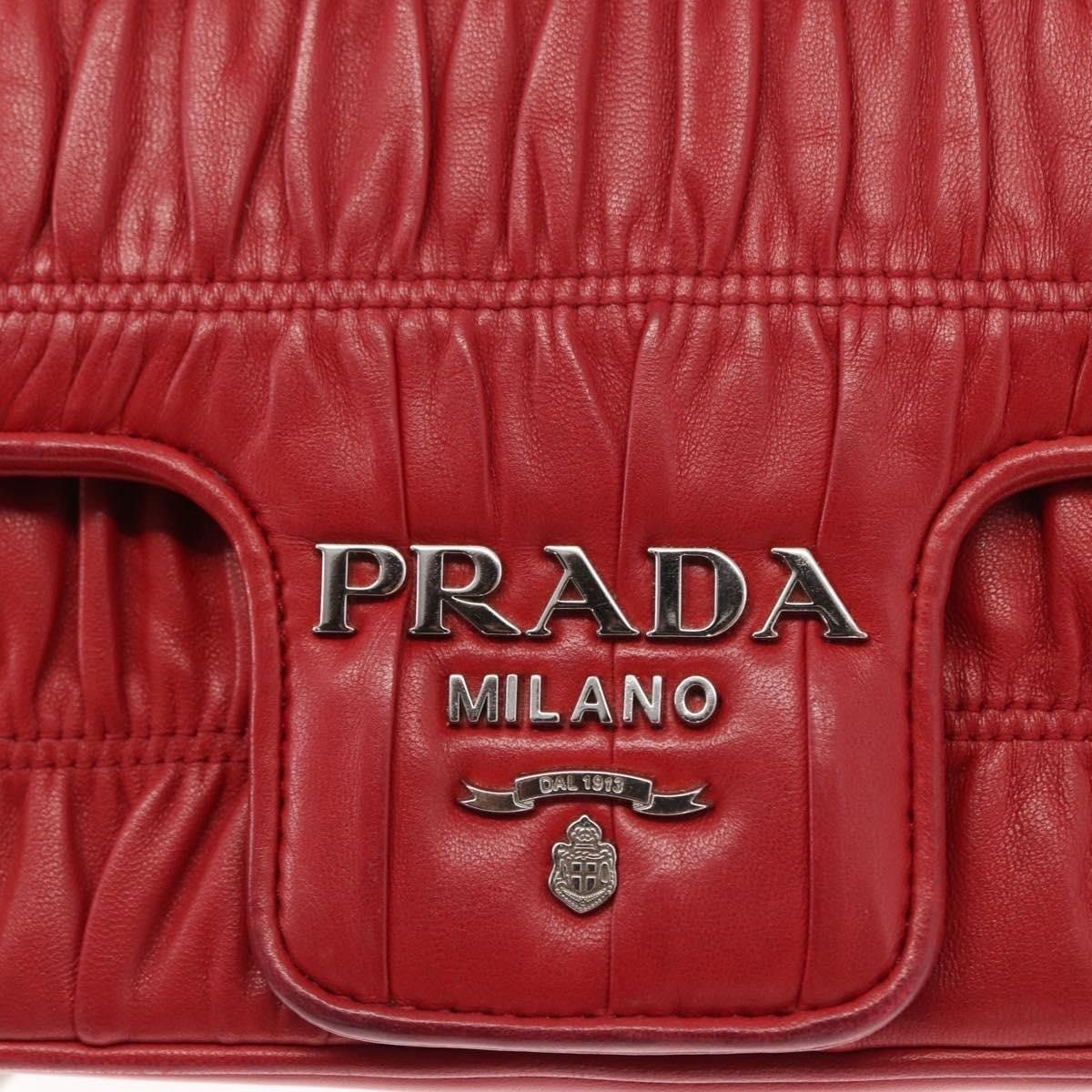 Prada Prada Leather Chain Nappa Goful Shoulder Bag Red Size ONE SIZE - 2 Thumbnail