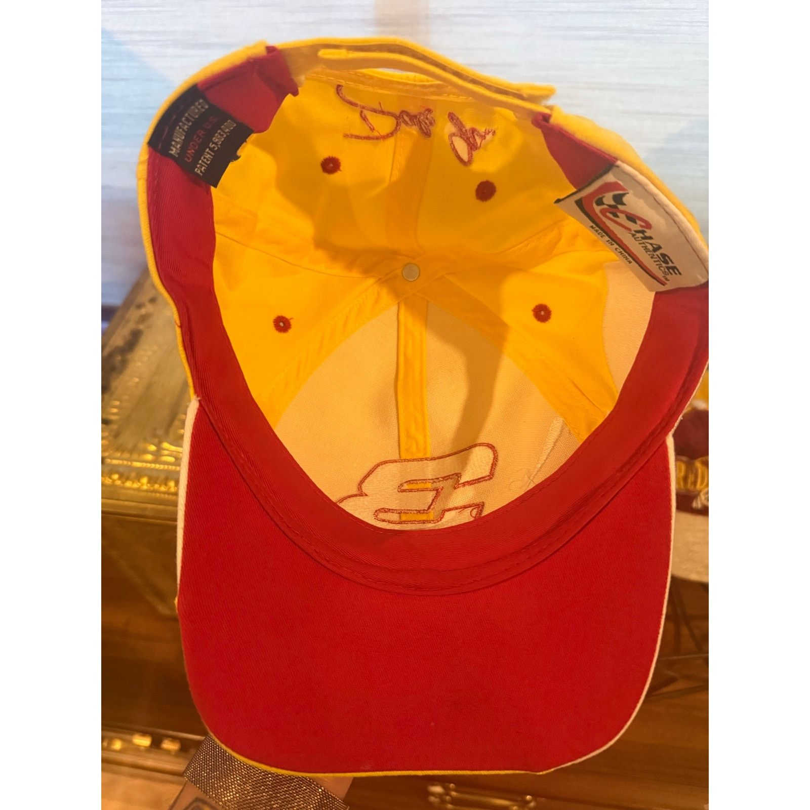 Chase Authentics Dale Earnhardt Jr. 3 Nilla Wafers New Without Tags Size ONE SIZE - 5 Thumbnail