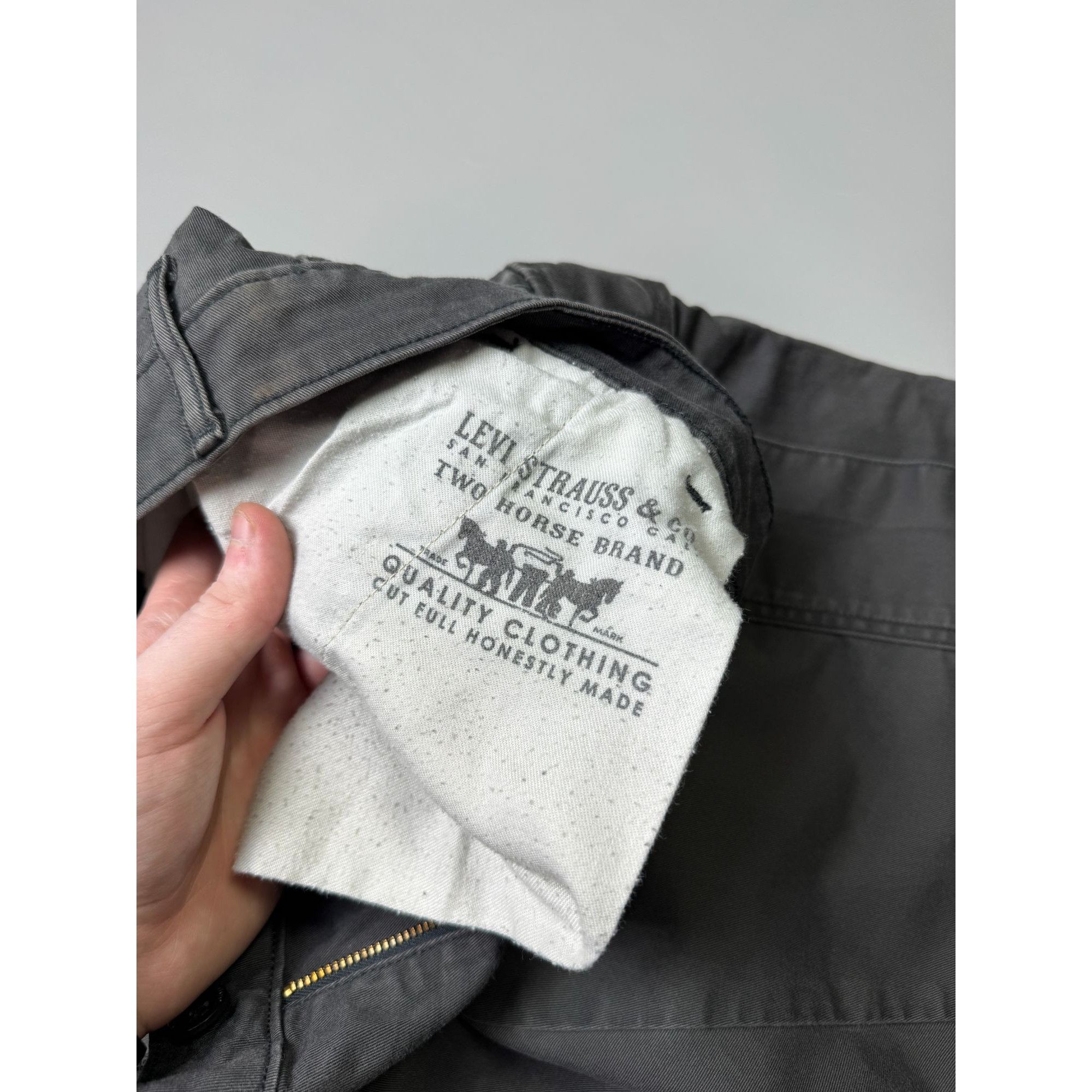 Levi's Levi’s Gray Cargo Pants (Y1161) Size US 36 / EU 52 - 9 Thumbnail