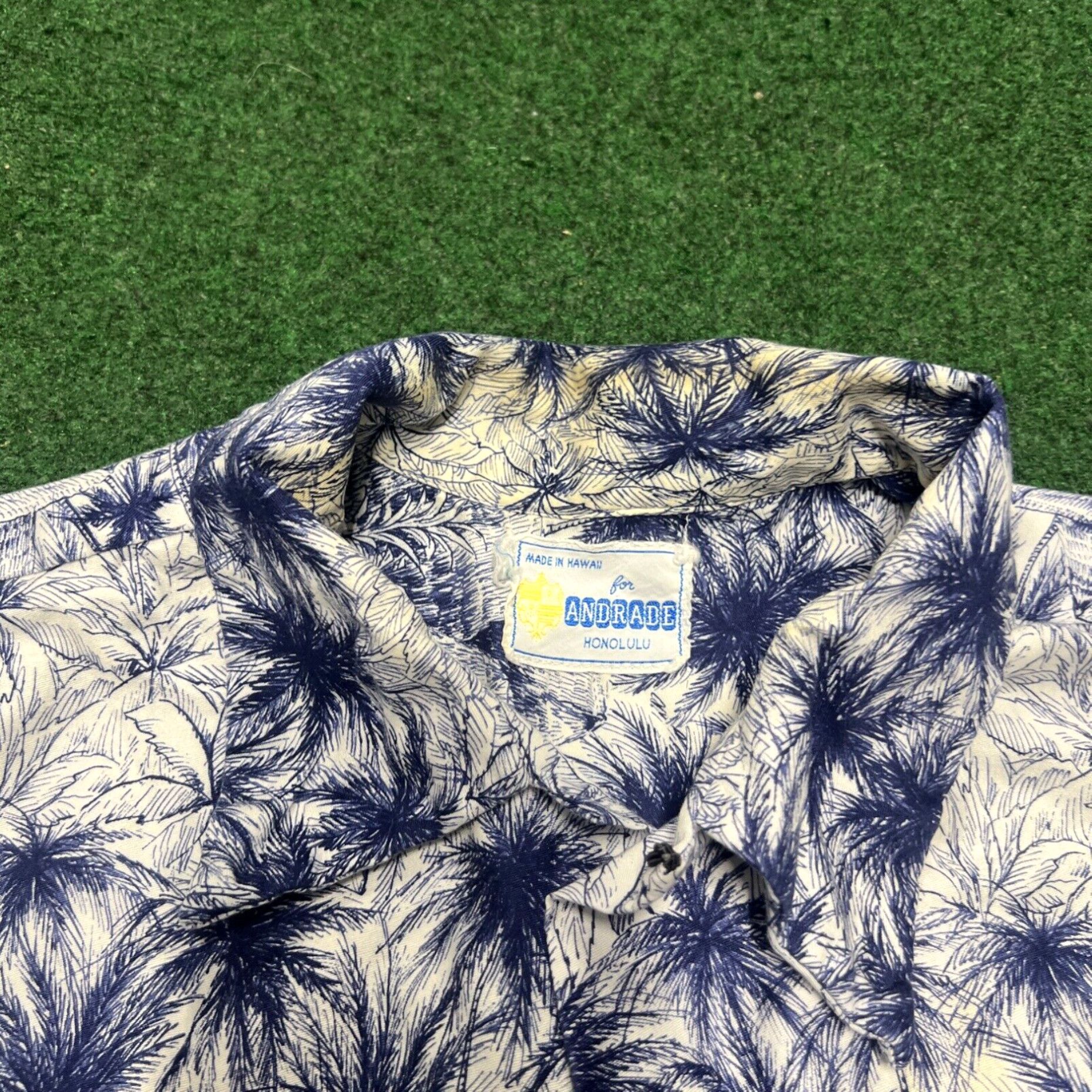 Vintage Vintage Hawaiian Shirt Mens by Andrade Honolulu Sz Large Classic Blue Flowers Size US M / EU 48-50 / 2 - 7 Thumbnail