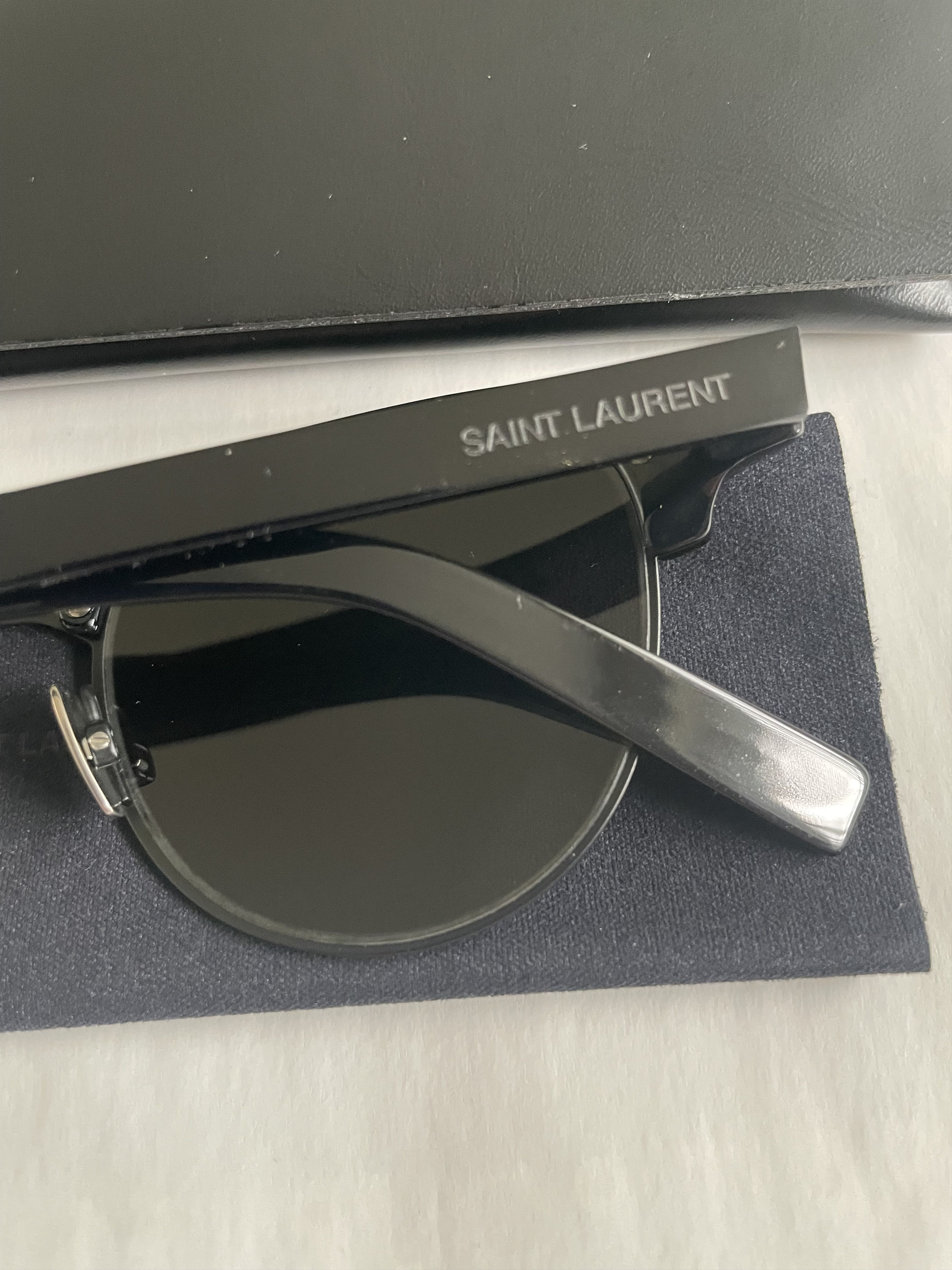 Yves Saint Laurent Yves Saint Laurent - YSL SL 160 001 SLIM Sunglasses Black Size ONE SIZE - 6 Thumbnail