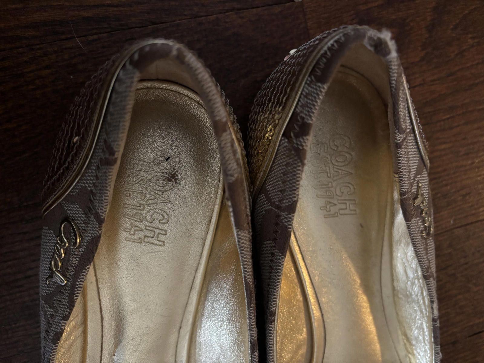 Coach Coach Women's Brown Signature Flats with Gold Sequin Toe Size US 7.5 / IT 37.5 - 6 Thumbnail