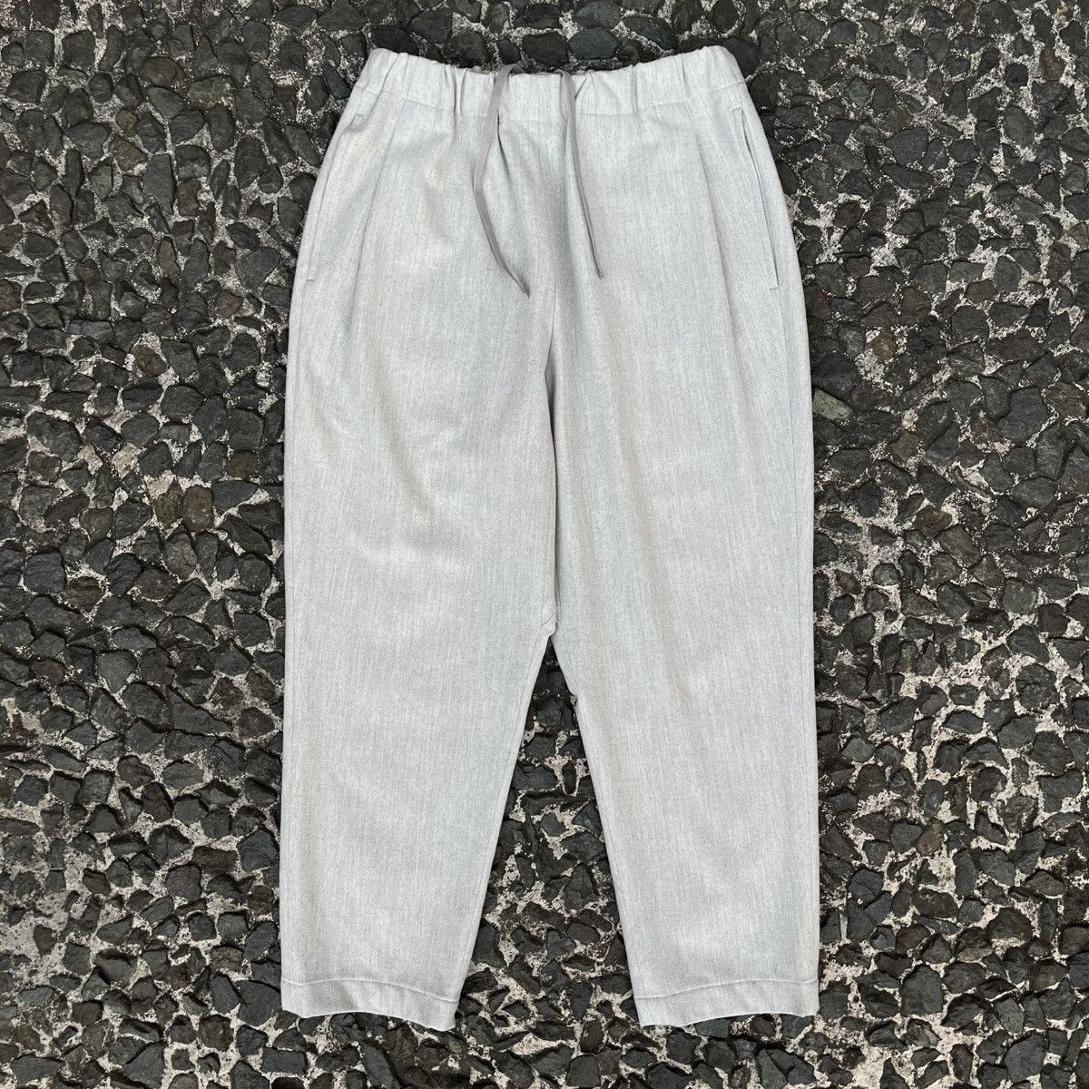 Issey Miyake Plantation Relaxed Tapered Drawstring Trousers Size US 30 / EU 46 - 1 Thumbnail