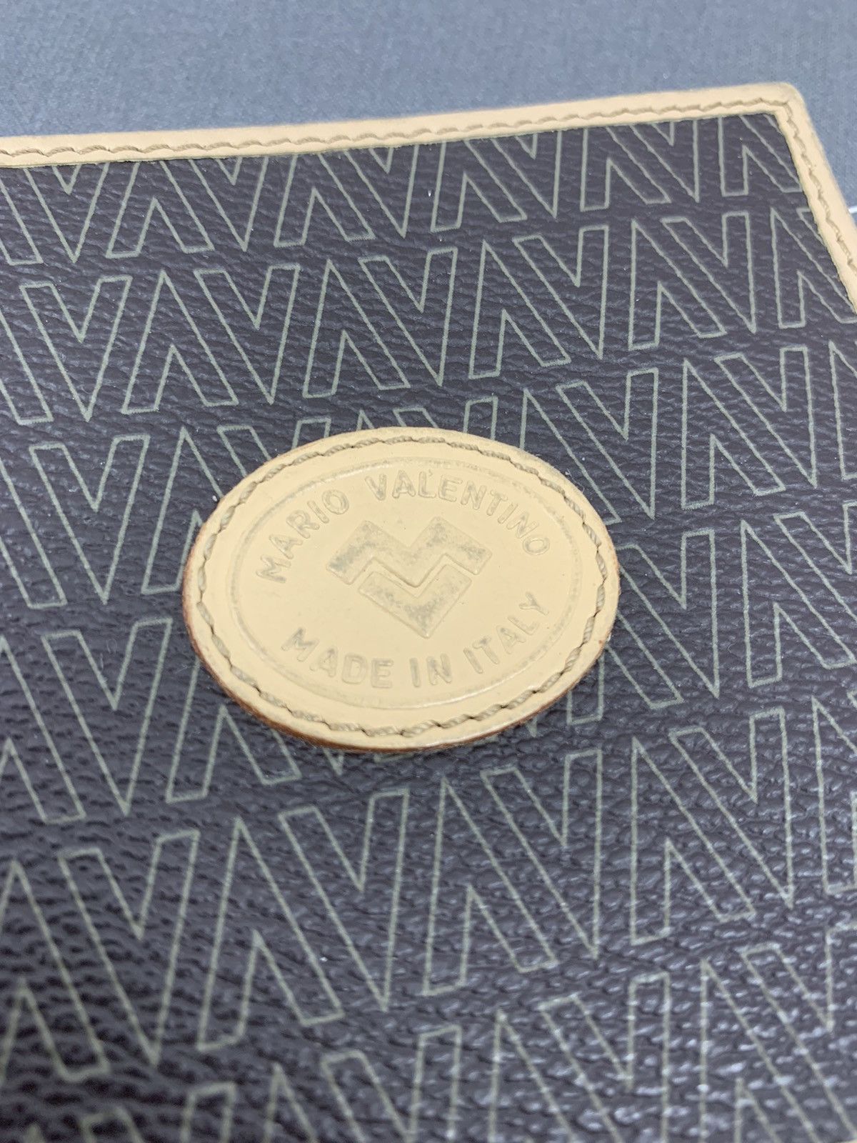 Valentino Mario Valentino Monogram V Leather Wallet Size ONE SIZE - 2 Thumbnail