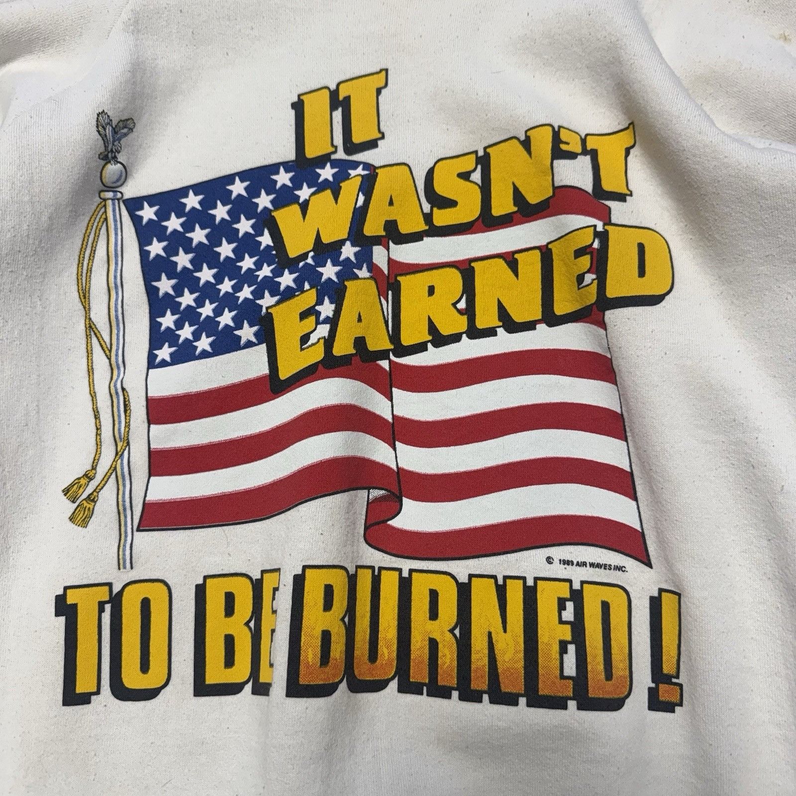 Vintage Vintage 80s It Wasnt Earned to be Burned American Flag Ragla Size US XL / EU 56 / 4 - 3 Thumbnail