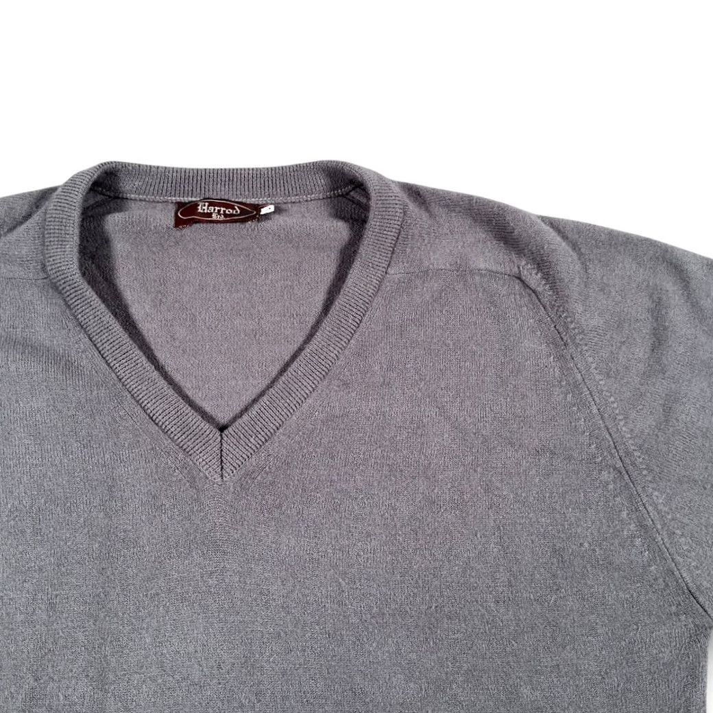 Harrods VINTAGE Harrod Sweater Shirt Adult LARGE Gray V Neck Acrylic Knit Raglan 80s Preppy Mens Size US M / EU 48-50 / 2 - 2 Thumbnail