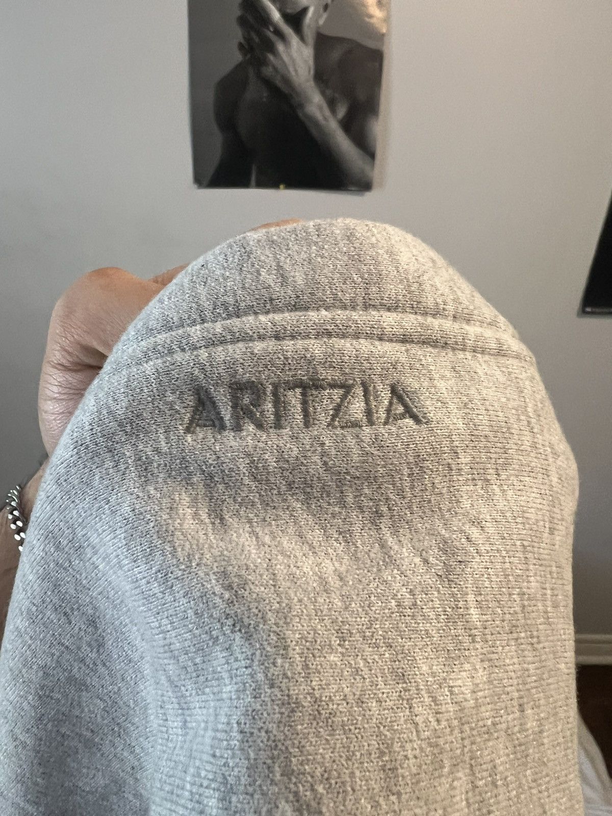 Aritzia Aritizia Perfect Fit Hoodie Size US XL / EU 56 / 4 - 3 Thumbnail