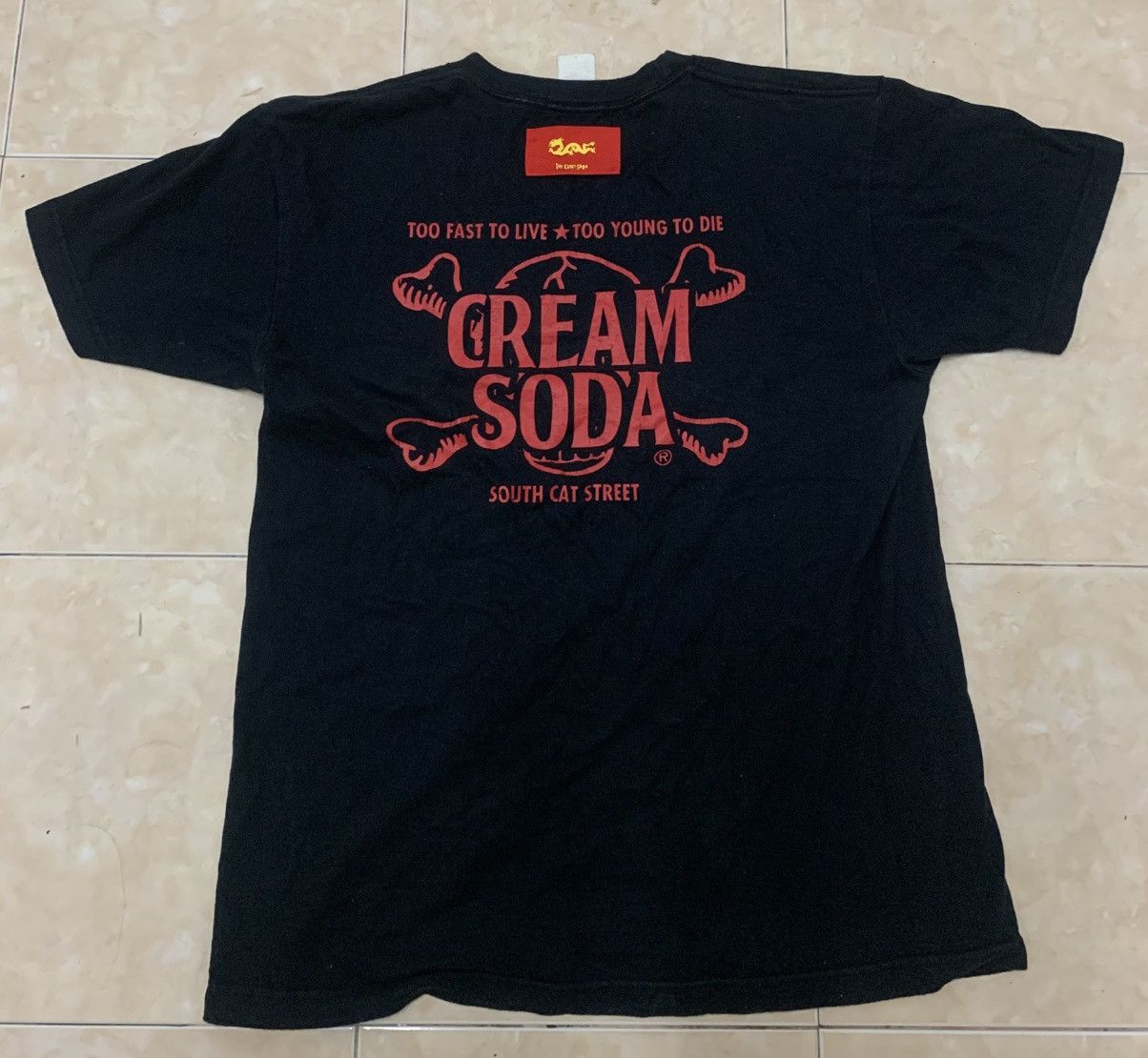 Japanese Brand T-shirt Cream Soda Size US M / EU 48-50 / 2 - 2 Thumbnail