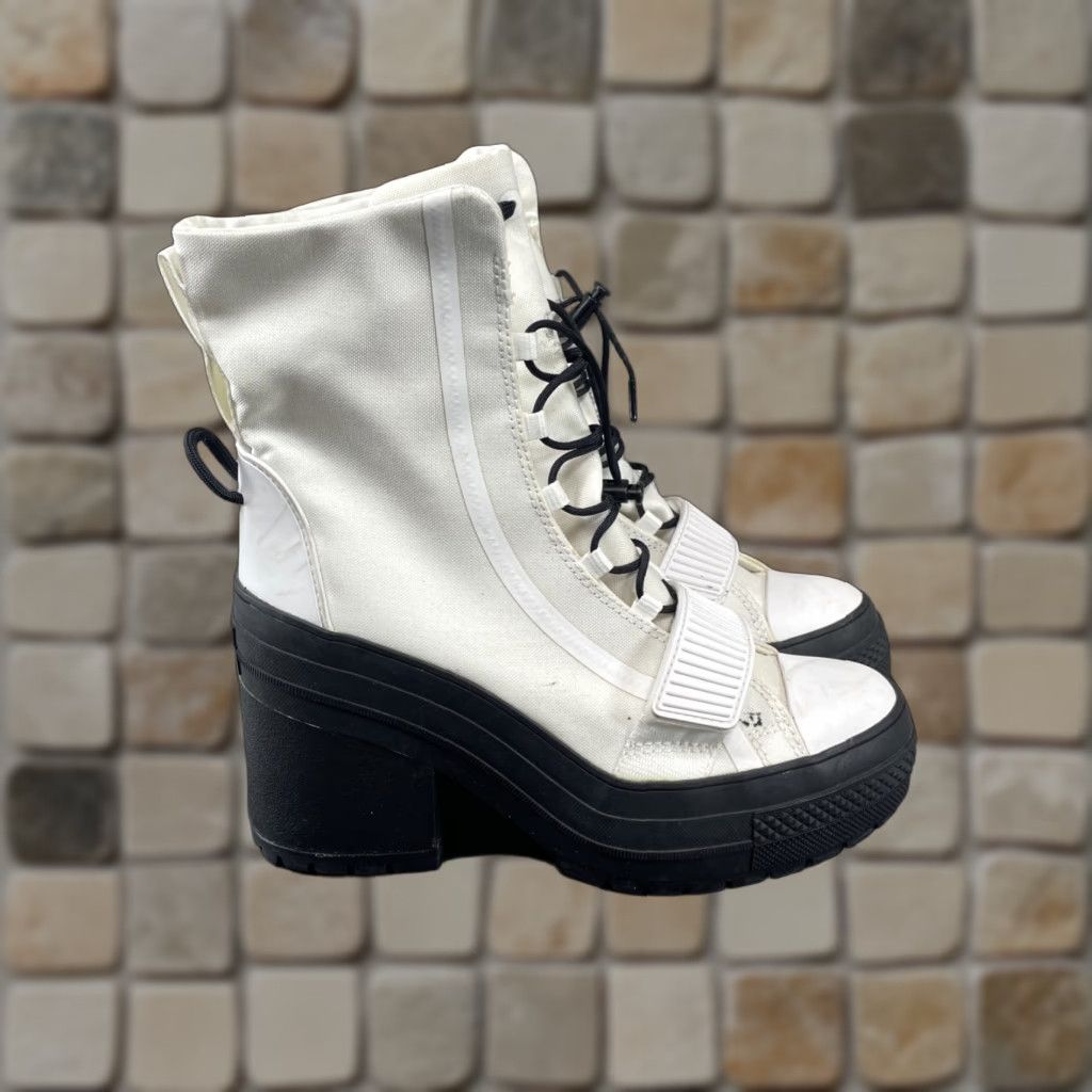 Gr82 Converse Pumps White VINTAGE Converse Boots Womens Size Ankle