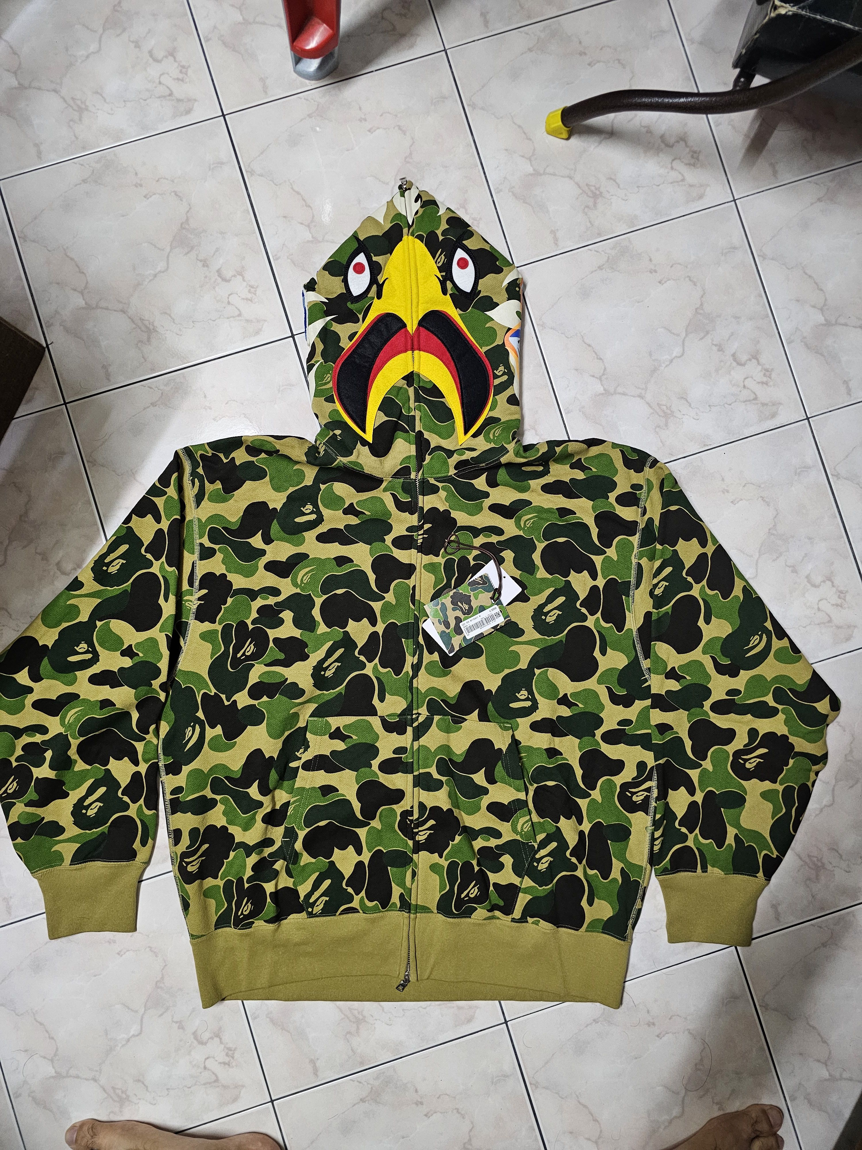 Bape x Readymade size L