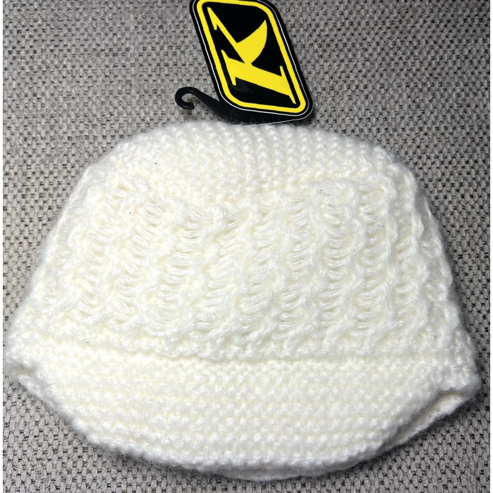 Vintage VINTAGE? NWT Klim Knit Beanie Hat Cap Peak Brim Lined Fleece Women White One Size Winter Winter Cap Womens Size ONE SIZE - 2 Thumbnail