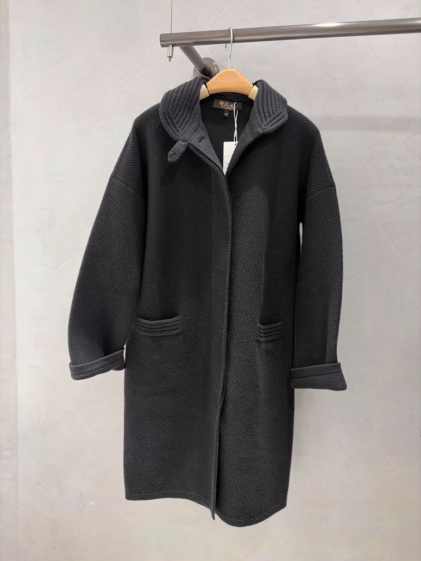 Loro Piana Loro Piana Baby Cashmere Navy Knit Coat 40 Deadstock Size XL / US 12-14 / IT 48-50 - 1 Thumbnail