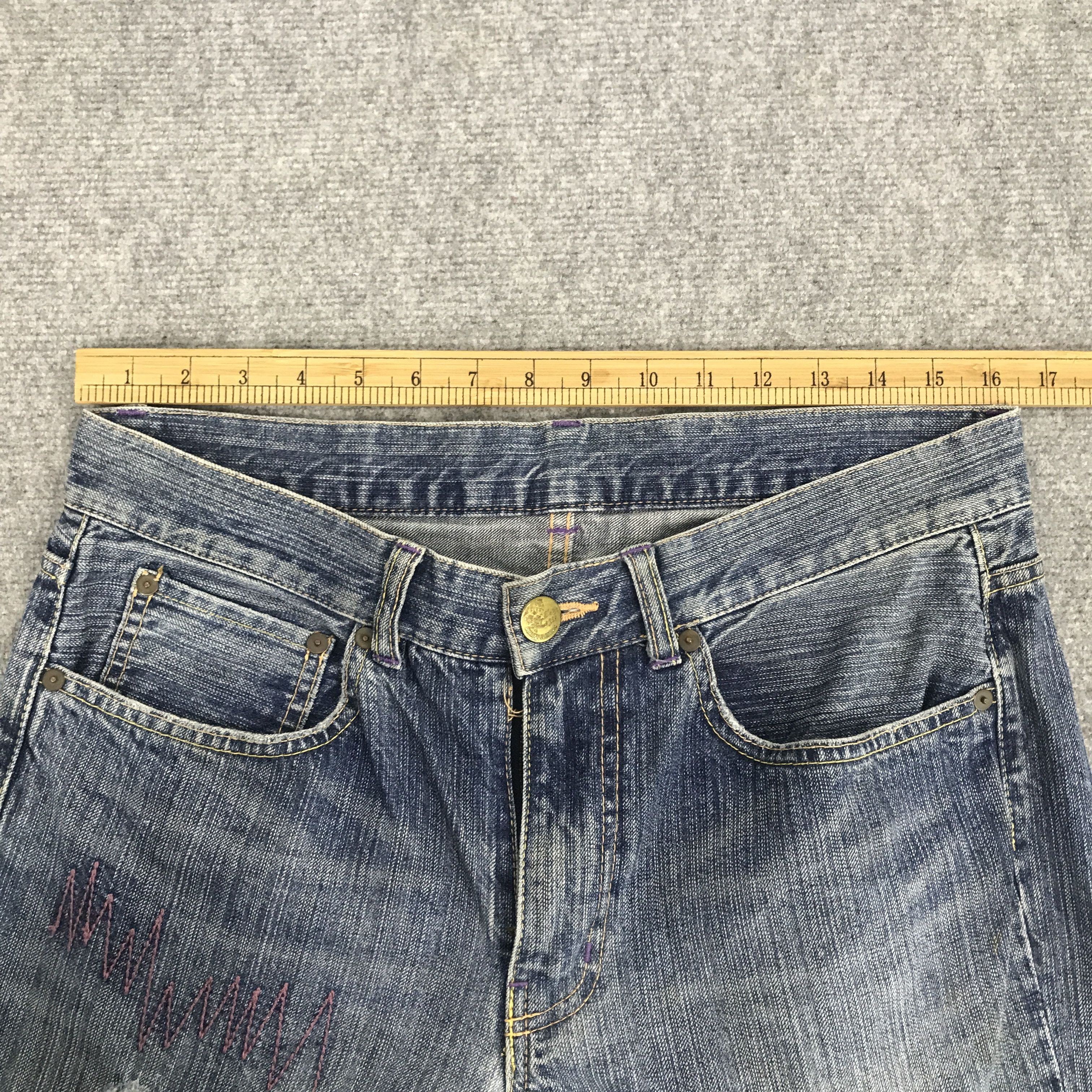 Japanese Brand × Takeo Kikuchi Rare Takeo kikuchi distressed denim Jeans Size US 33 - 7 Thumbnail