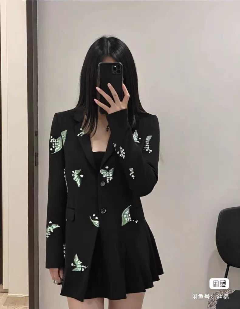Valentino Valentino A set of black floral embroidered blazer & pants Size XS / US 0-2 / IT 36-38 - 6 Thumbnail