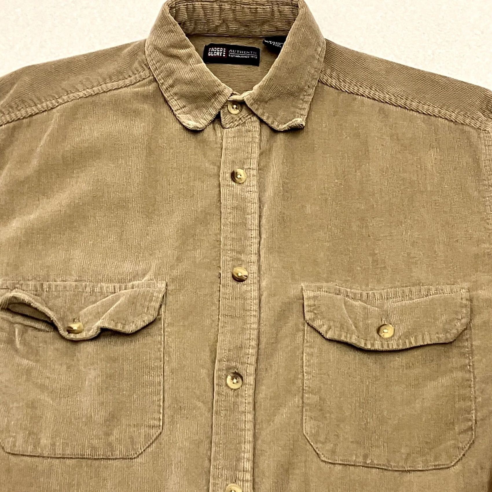 Faded Glory VINTAGE Faded Glory Shirt Mens Small Beige Long Sleeve Cotton Size US S / EU 44-46 / 1 - 2 Thumbnail