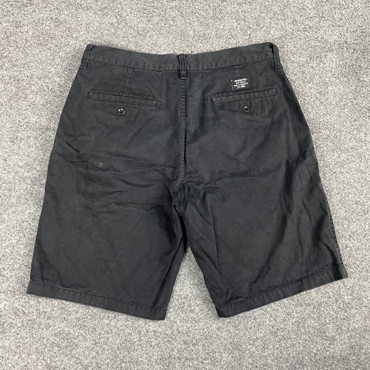 Supreme Supreme short pants Size US 33 - 2 Thumbnail