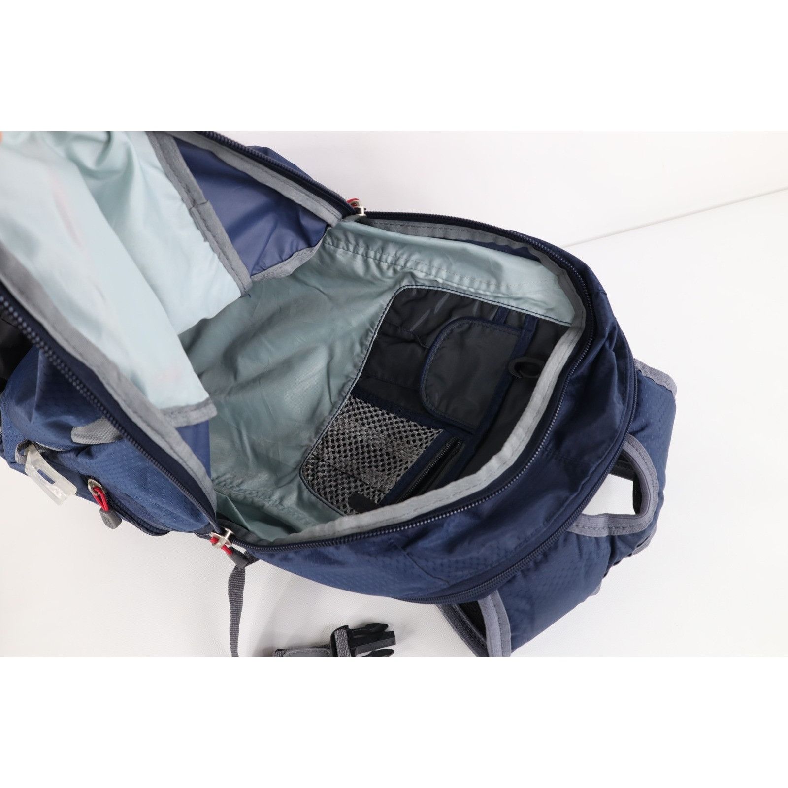Reebok Vintage 90s Y2K Reebok Spell Out Classic Logo Backpack Bag Size ONE SIZE - 14 Thumbnail