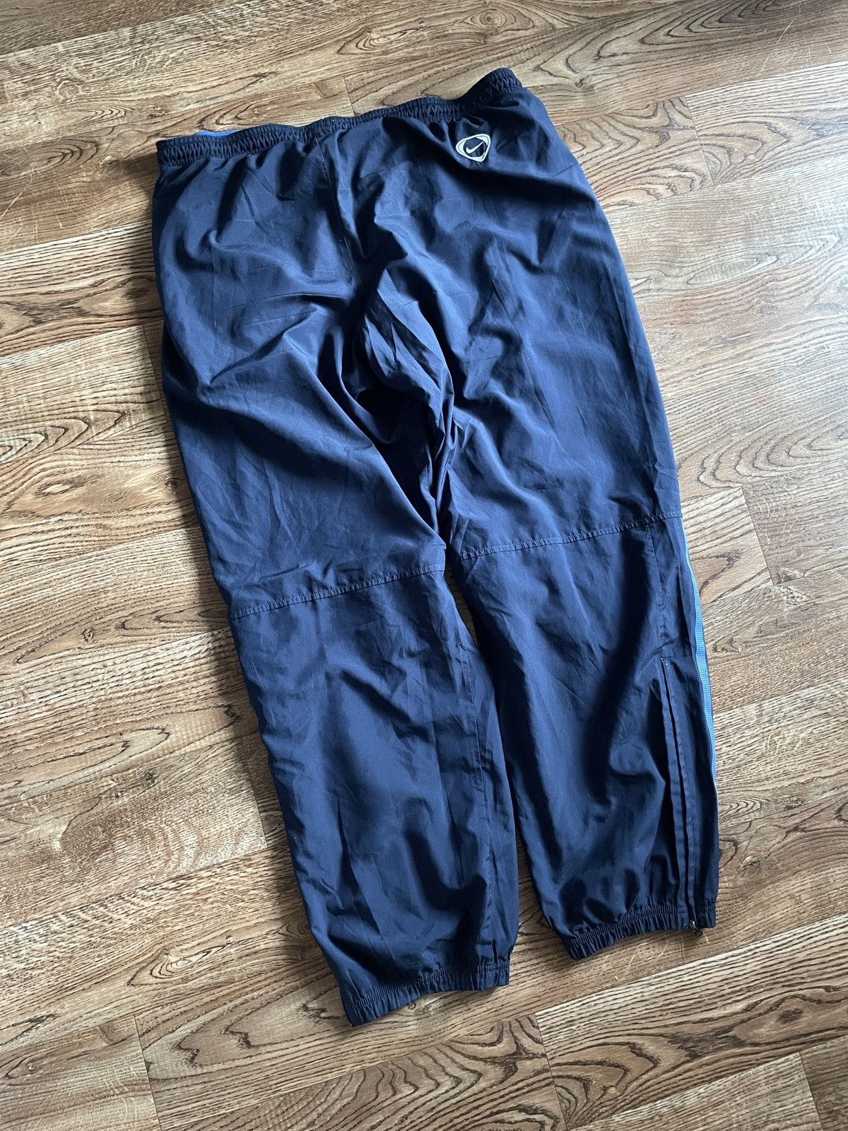 Nike Vintage Nike Track Pants Double Swoosh Y2K Baggy Sweatpants Size US 36 / EU 52 - 8 Thumbnail
