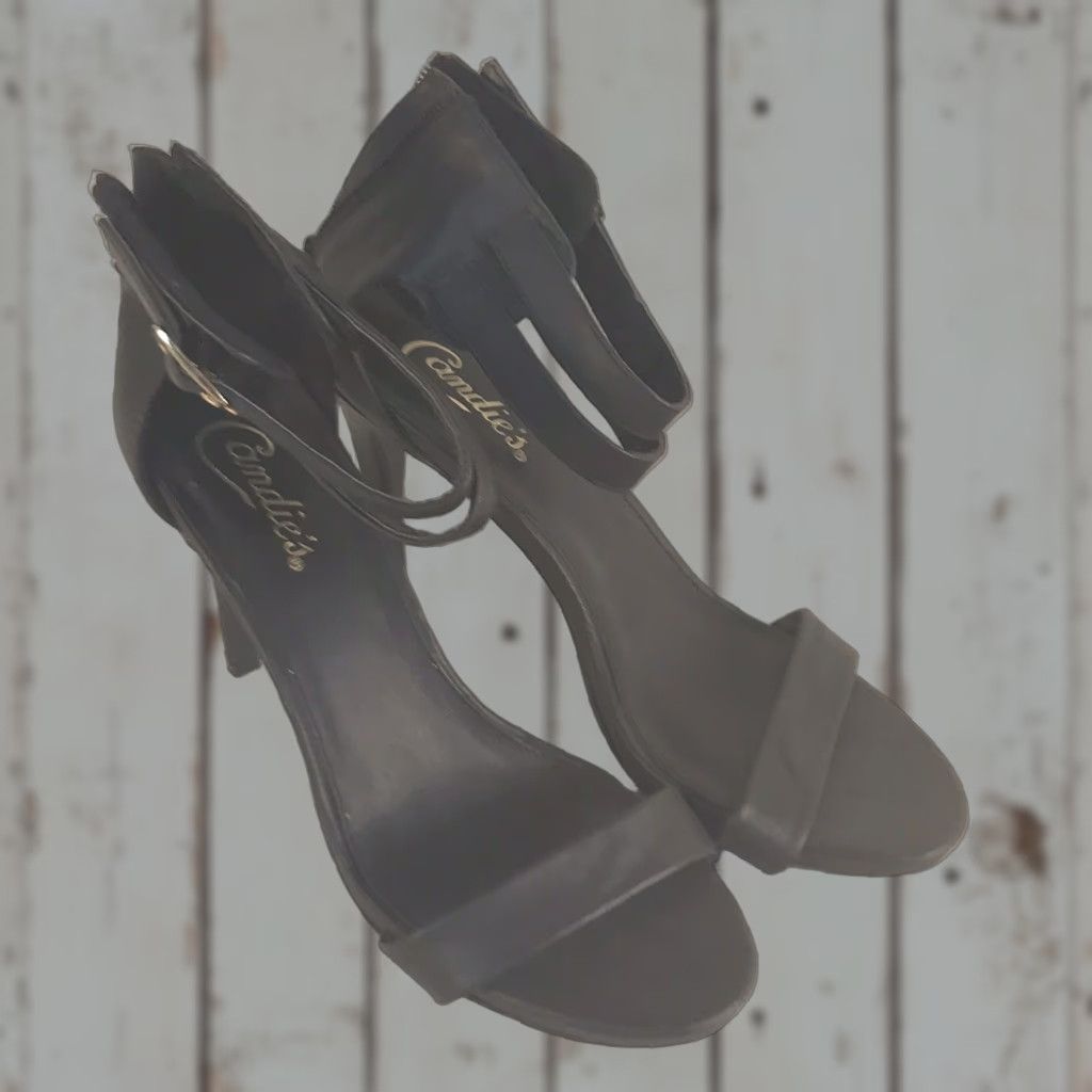 Vintage Candies Women’s Black Strappy Buckle 4in Stiletto Heel Size 8.5M Formal Fashion Size US 9 / IT 39 - 1 Thumbnail