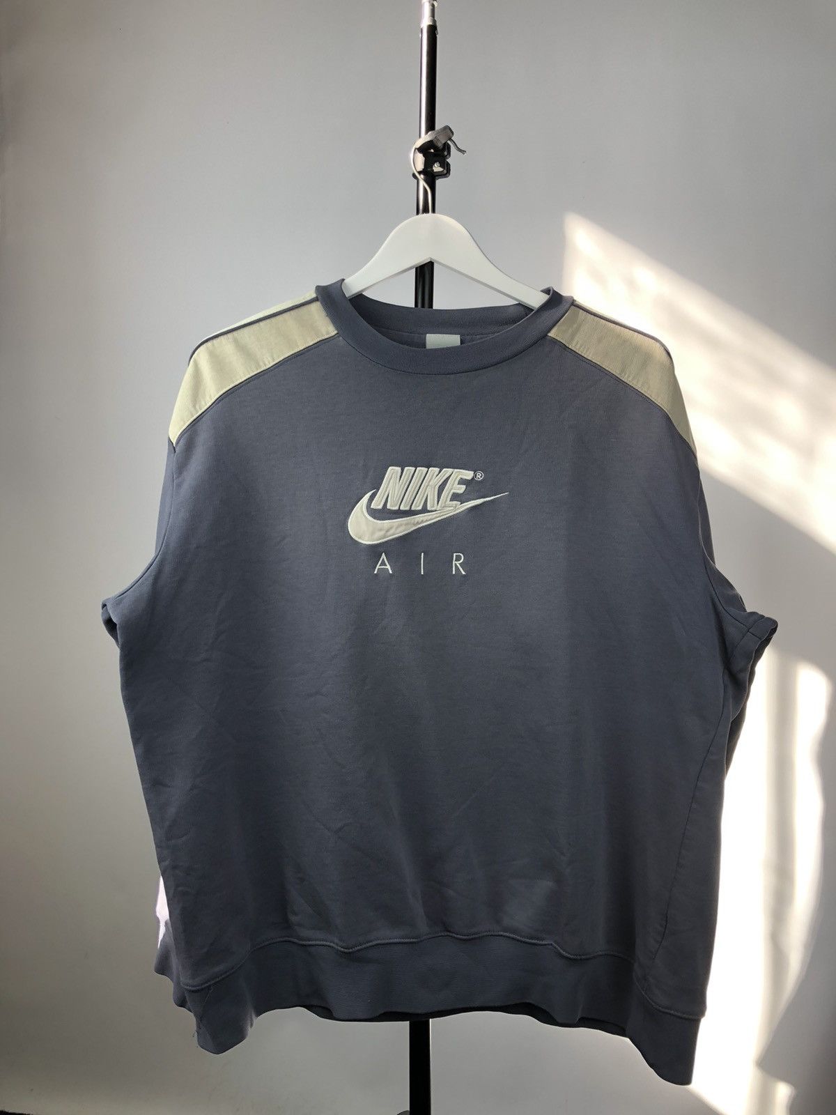 Nike × Vintage Nike Air vintage 00s Big logo Sweatshirt Size US XL / EU 56 / 4 - 1 Thumbnail
