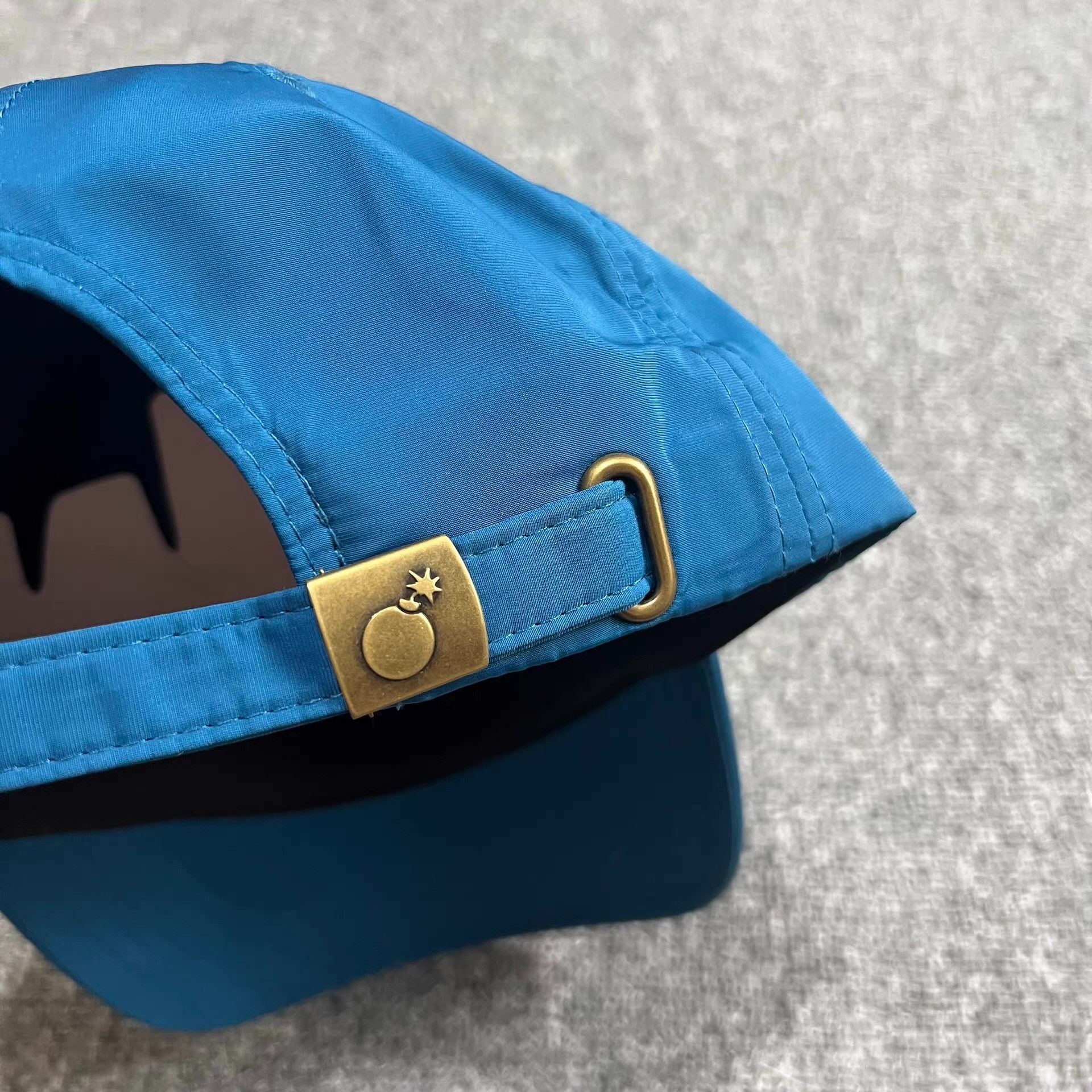 The Hundreds TheHundredsBombnylonwaterproofcurved brim baseball cap Q7 Size ONE SIZE - 5 Thumbnail