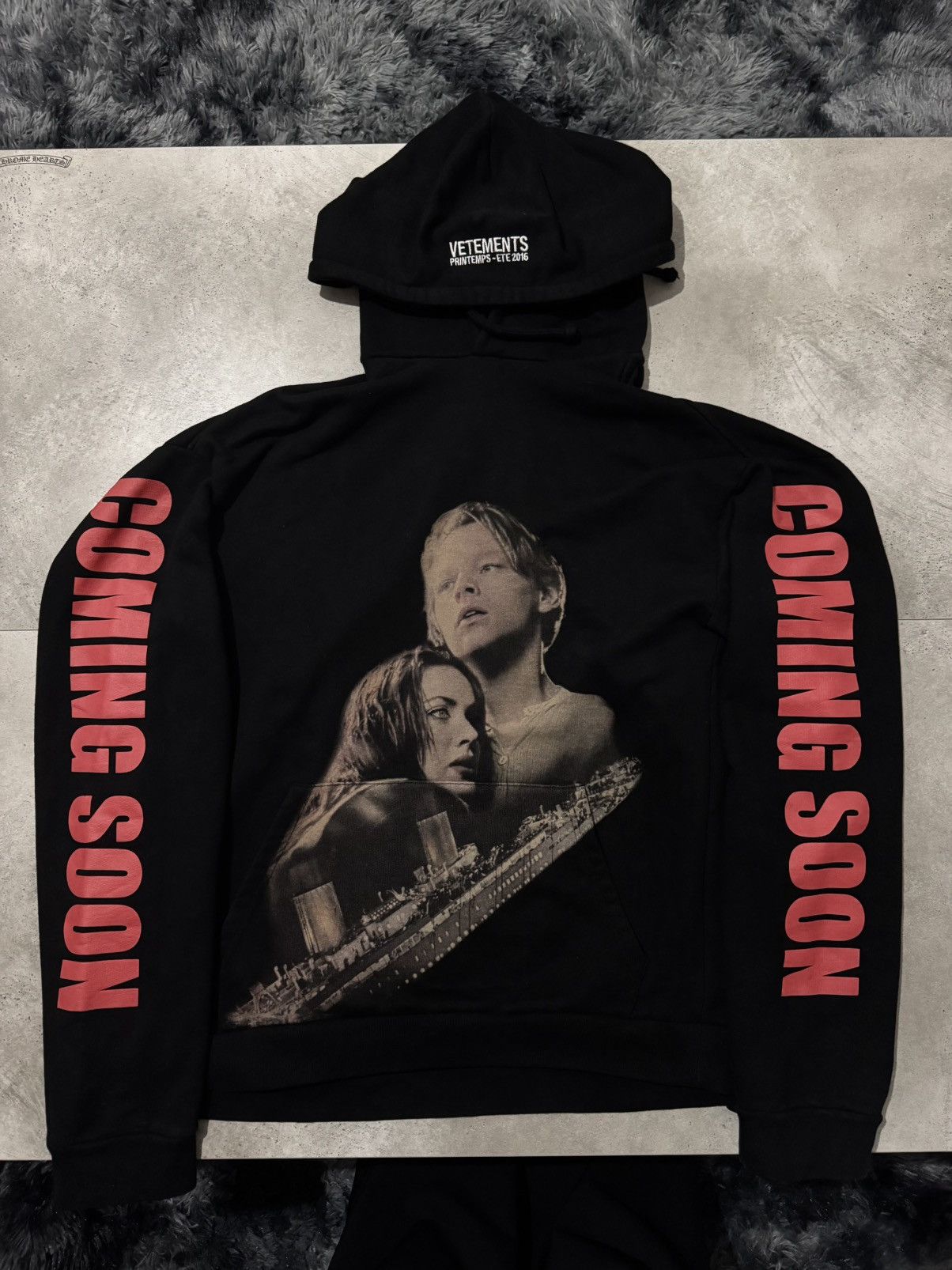Vetements Vetements Titanic hoodie FW16 Size US S / EU 44-46 / 1 - 1 Thumbnail