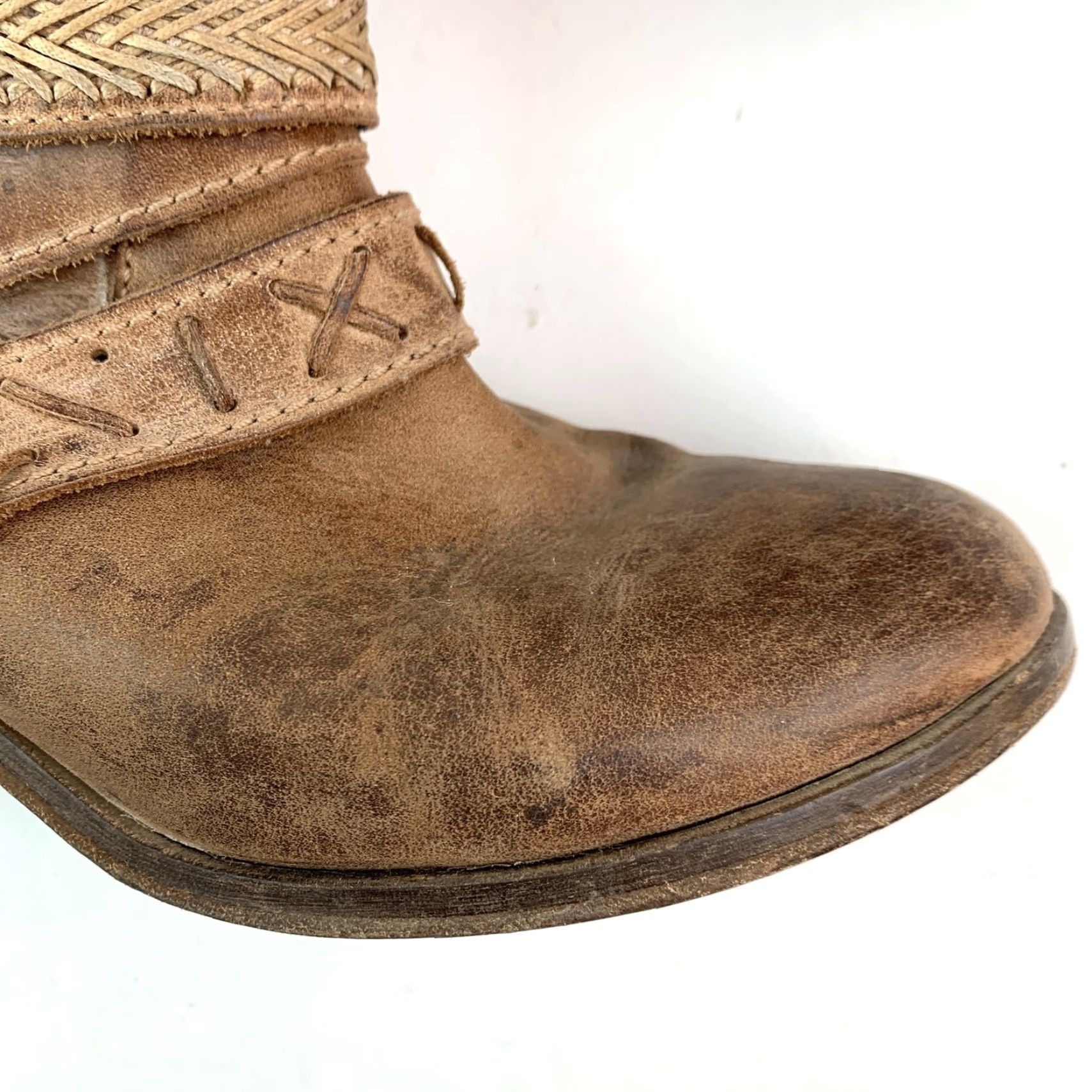 Vintage VINTAGE Corral Brown Distressed Leather Ankle Boots 7.5 Women Western Boot Buckle Zipper Block Heel Colonial? Size US 8 / IT 38 - 7 Thumbnail