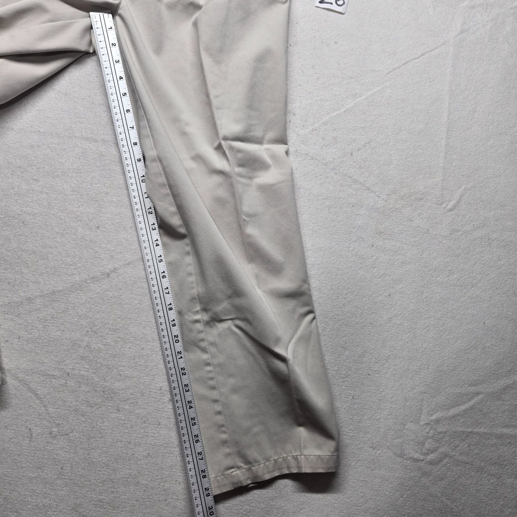 Croft & Barrow Croft & Barrow Beige Dress Pants Adult Men 36 x 30 Waist 36 Inseam 30 Flat Front Button Zipper Belt Loops Pockets Classic Fit Size US 36 / EU 52 - 6 Thumbnail