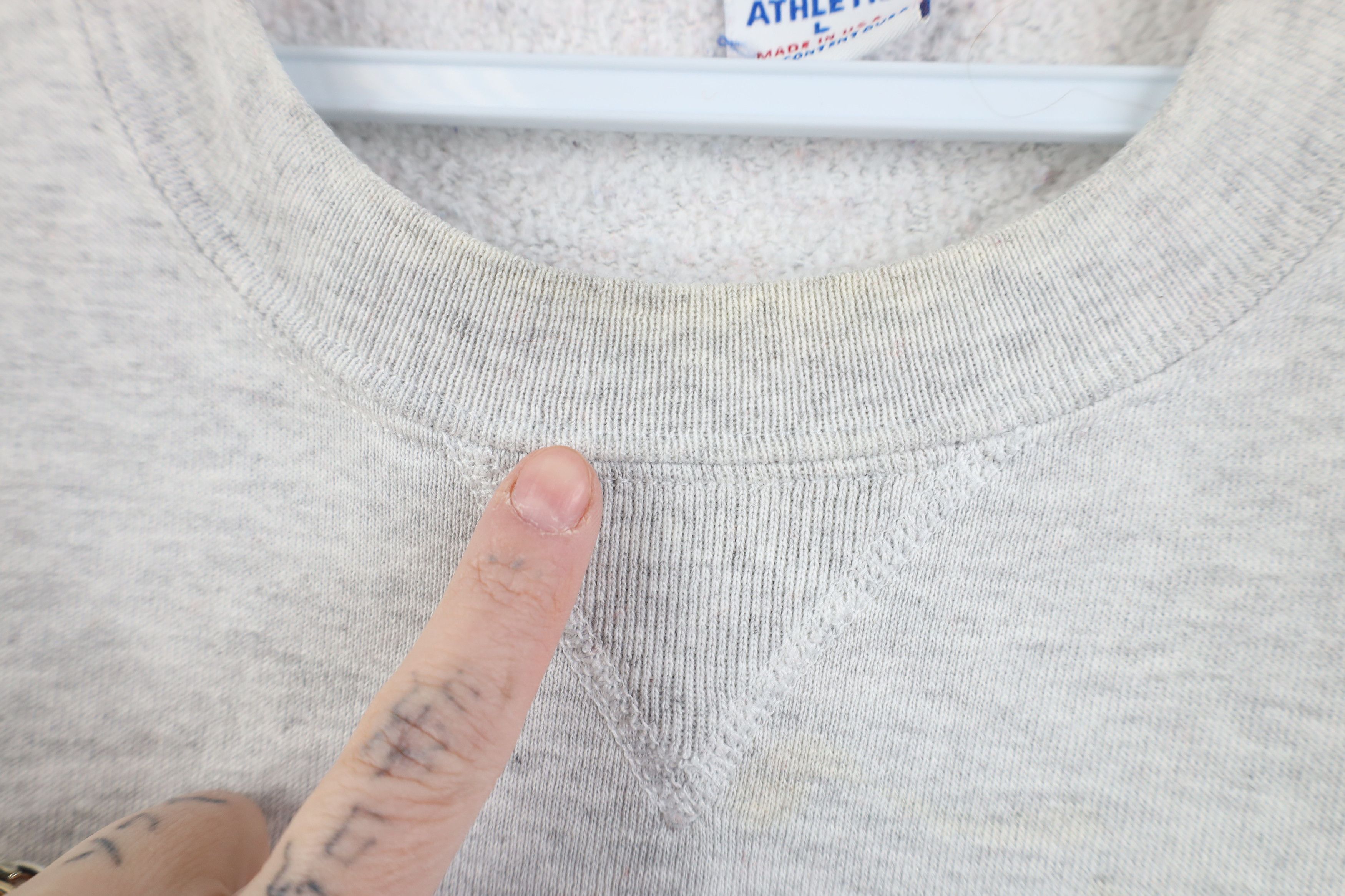Russell Athletic Vintage 90s Russell Athletic Football Sweatshirt Gray USA Size US L / EU 52-54 / 3 - 8 Thumbnail