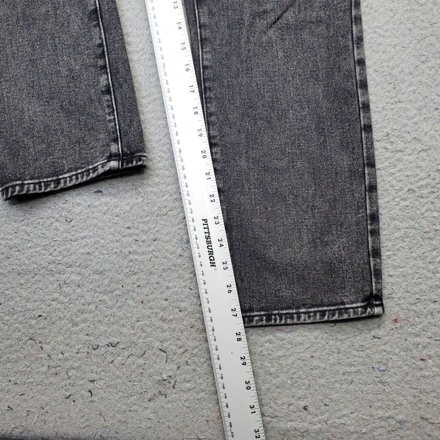 Pacsun PacSun Mom Jeans Womens 28 Black Denim Stretch Dark Wash Whiskered Straight Leg Shirt? Size 28" / US 6 / IT 42 - 4 Thumbnail