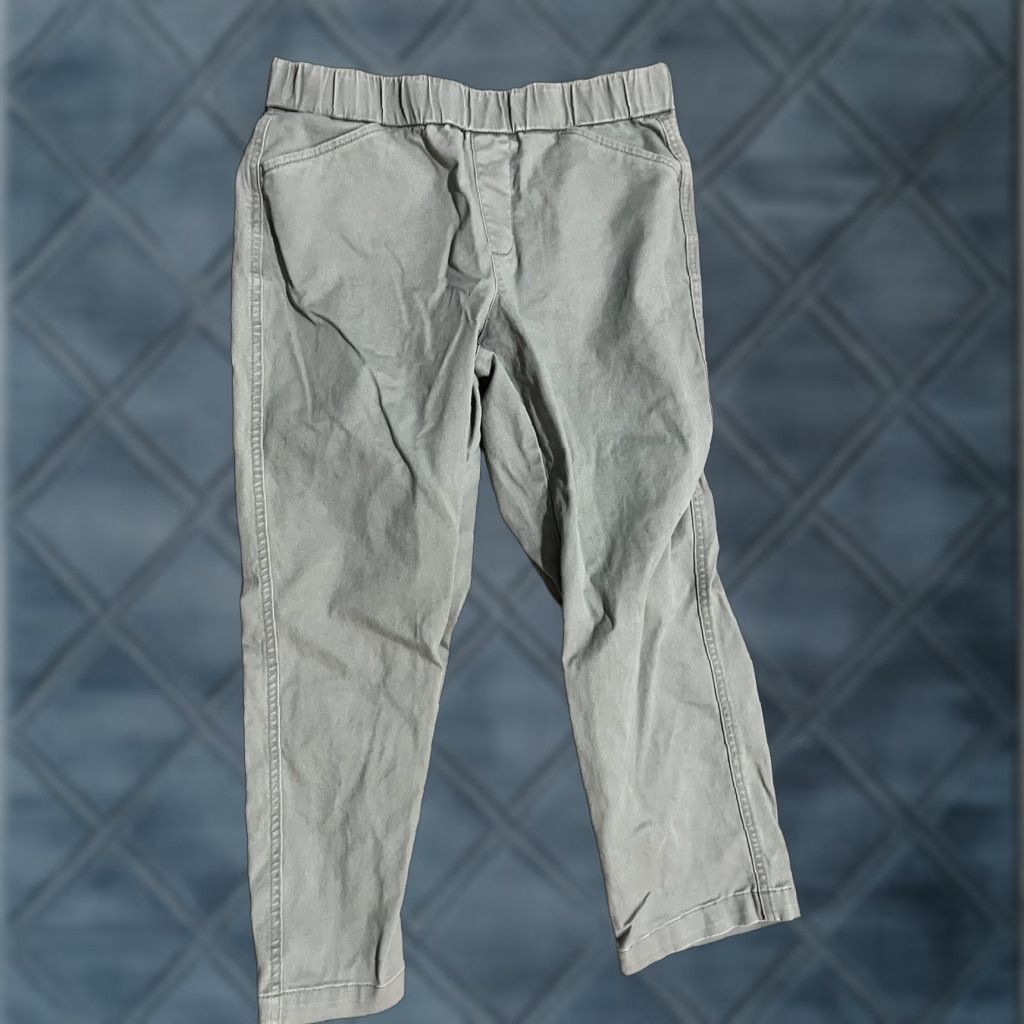 Lands' End Lands' End Women’s Sport Knit Capri Pants Gray 2P Petite Size 26" / US 2 / IT 38 - 1 Thumbnail