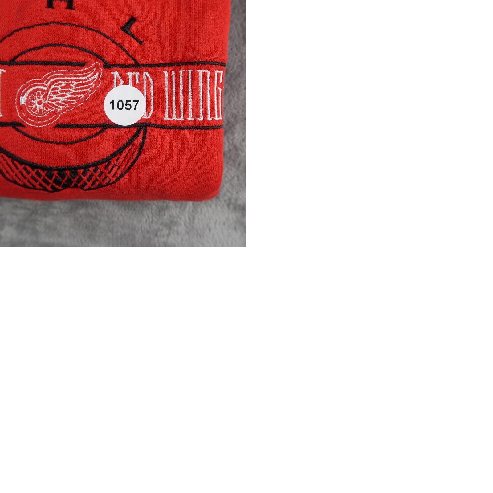 Pro Player VINTAGE Pro Player Detroit Red Wings NHL Crewneck Sweatshirt M Medium USA Red 90s Pullover Mens Sweater Size US M / EU 48-50 / 2 - 9 Thumbnail