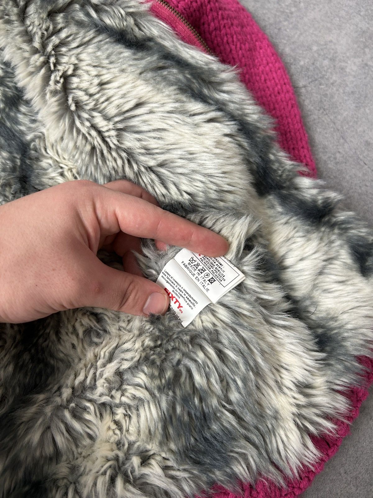 Miss Sixty Miss Sixty Y2K Fur pink knit-jacket women’s very rare Size L / US 10 / IT 46 - 5 Thumbnail