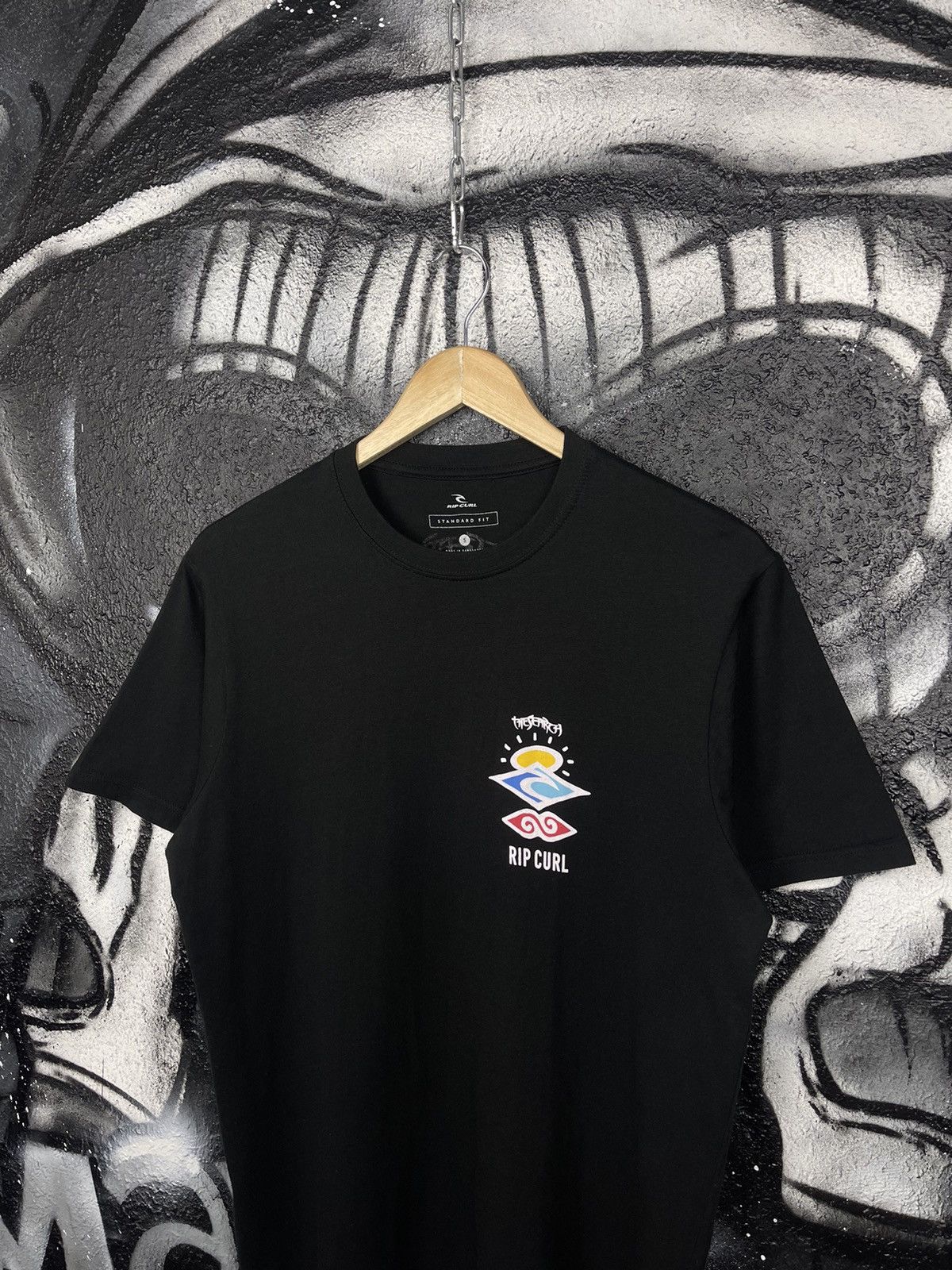 Rip Curl Rip Carl Y2K Standard Fit Surf Style Black T-Shirt Size S Size US S / EU 44-46 / 1 - 3 Thumbnail