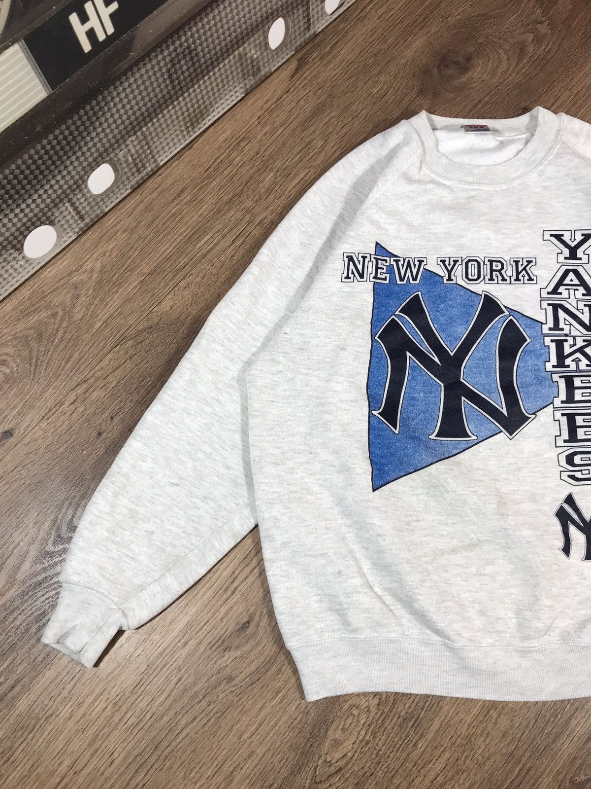 Jerzees × New York Yankees × Vintage Vintage Jerzees New York Yankees Sweatshirt Size US L / EU 52-54 / 3 - 2 Thumbnail