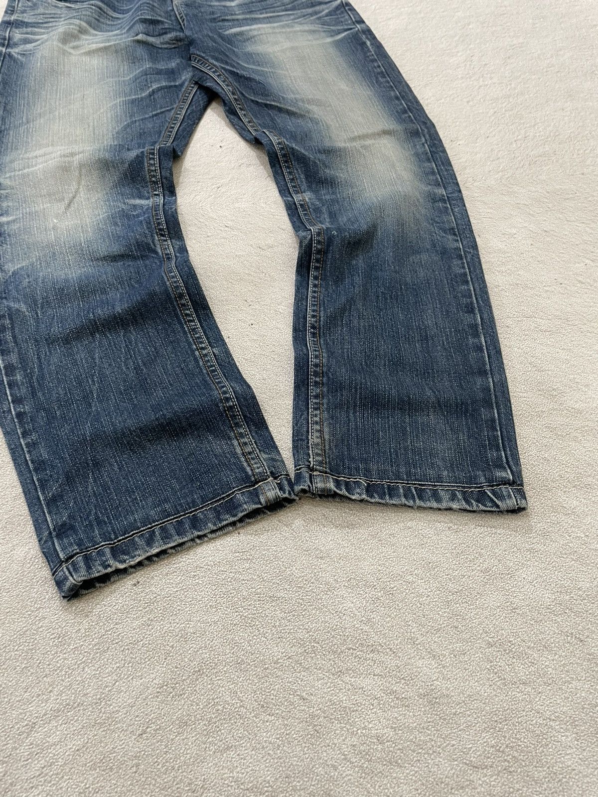 Japanese Brand 2000s Slack Rare Faded Denim Blue Jeans Stonewash Y2K Japan Size US 31 - 4 Thumbnail