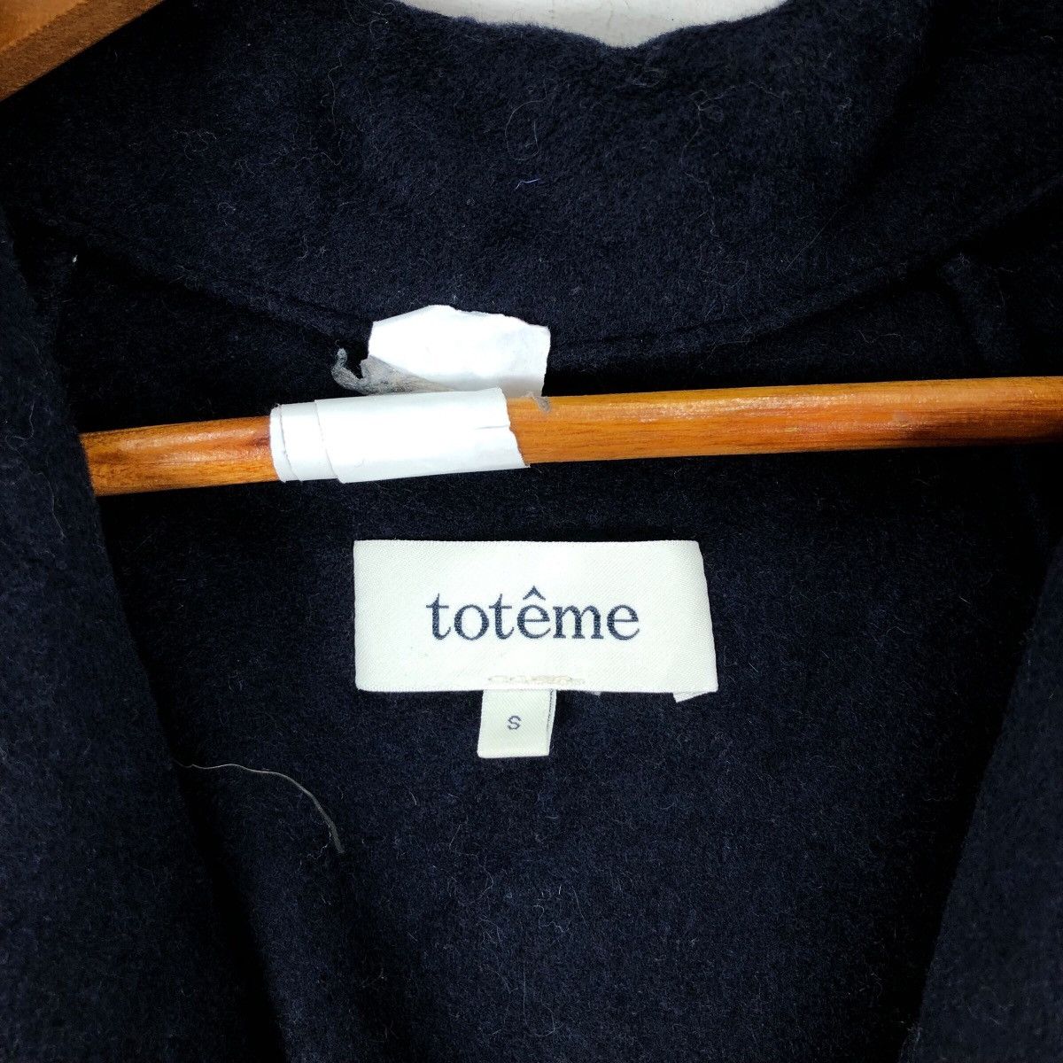 Vintage Totême Wool Belted Wrap Coat Navy S Minimalist Luxury Size US S / EU 44-46 / 1 - 6 Thumbnail