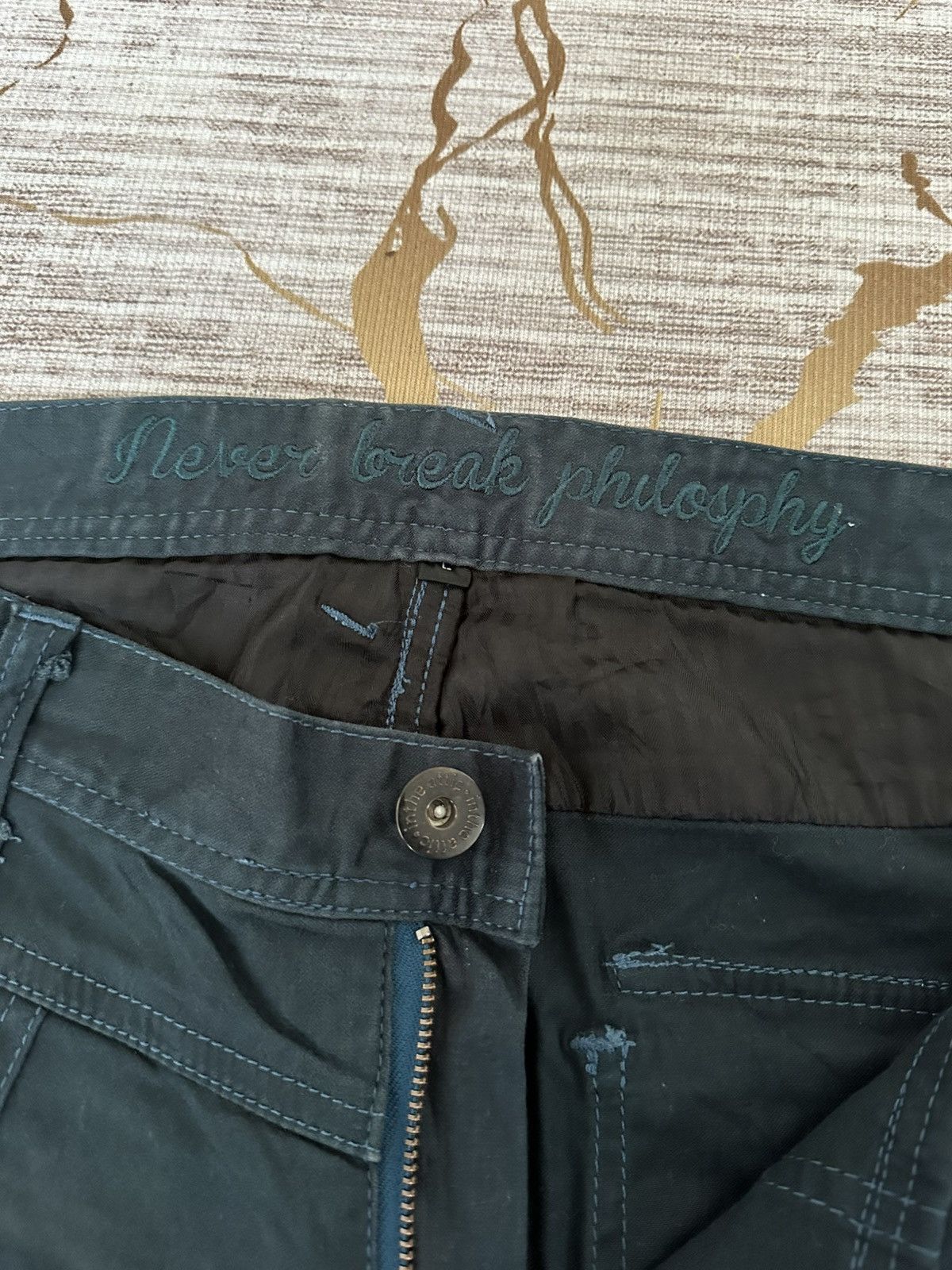 In The Attic FLARE In The Attic Studded Pocket Claw Marks Pant Size US 33 - 12 Thumbnail