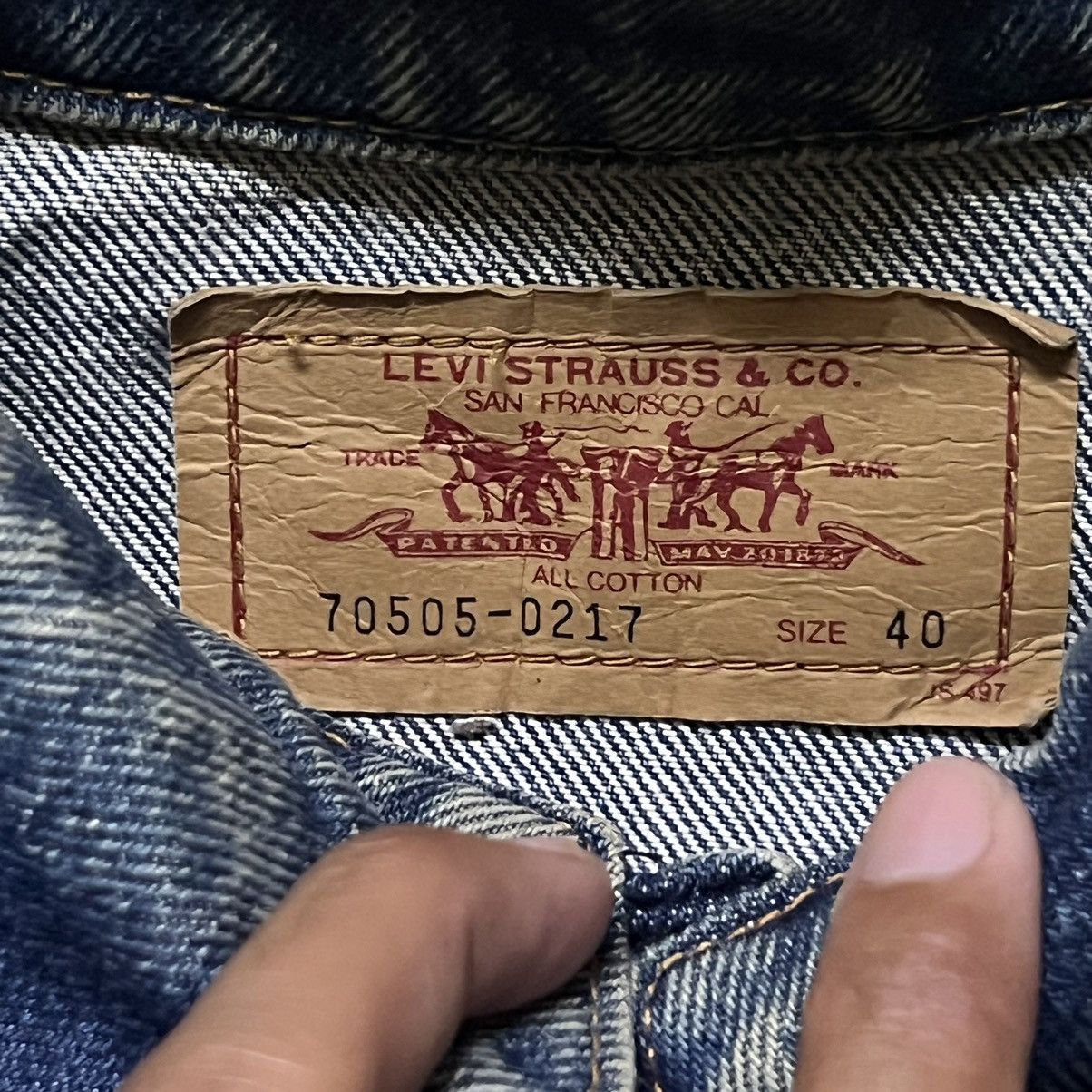 Levi's Vintage Levis Distressed Denim Jacket Size US M / EU 48-50 / 2 - 7 Thumbnail