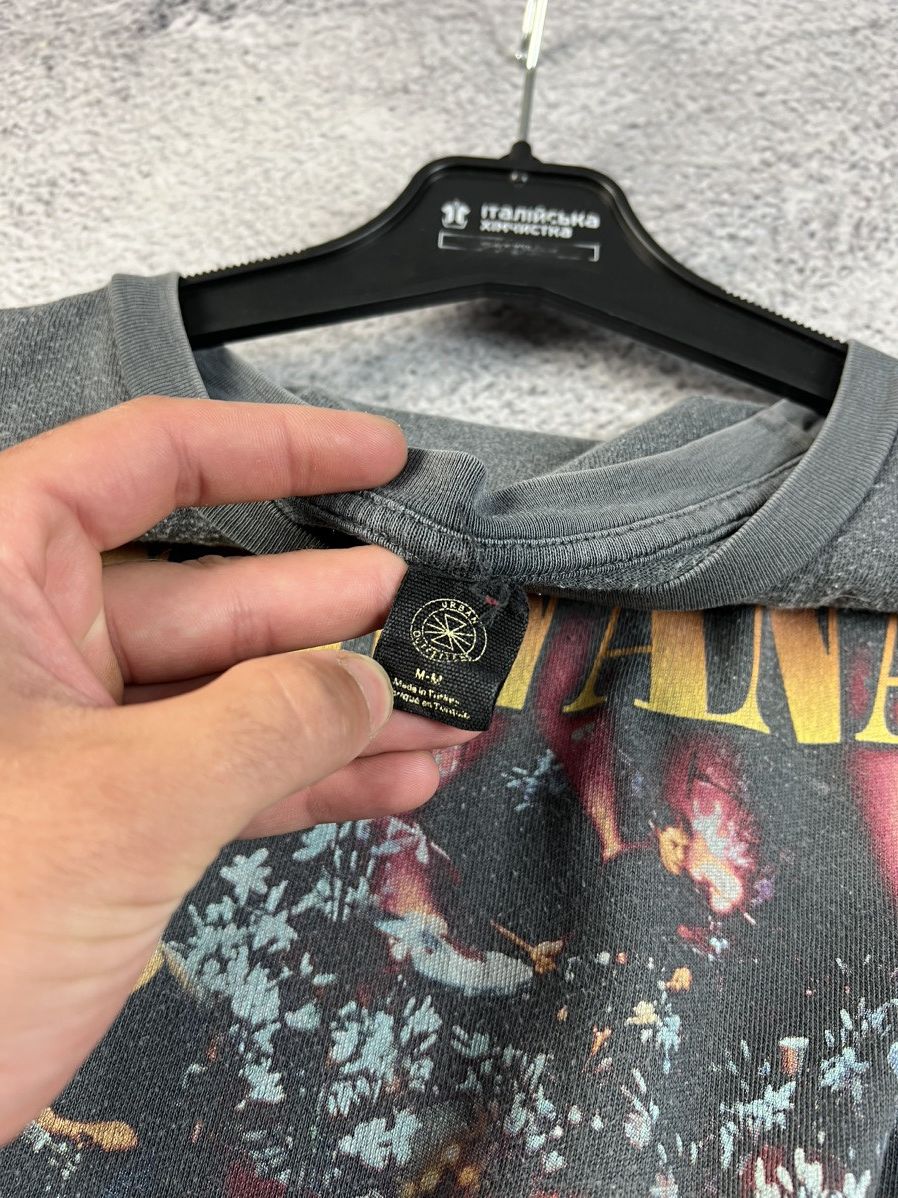 Band Tees Vintage Nirvana rock T-shirt Size US M / EU 48-50 / 2 - 6 Thumbnail