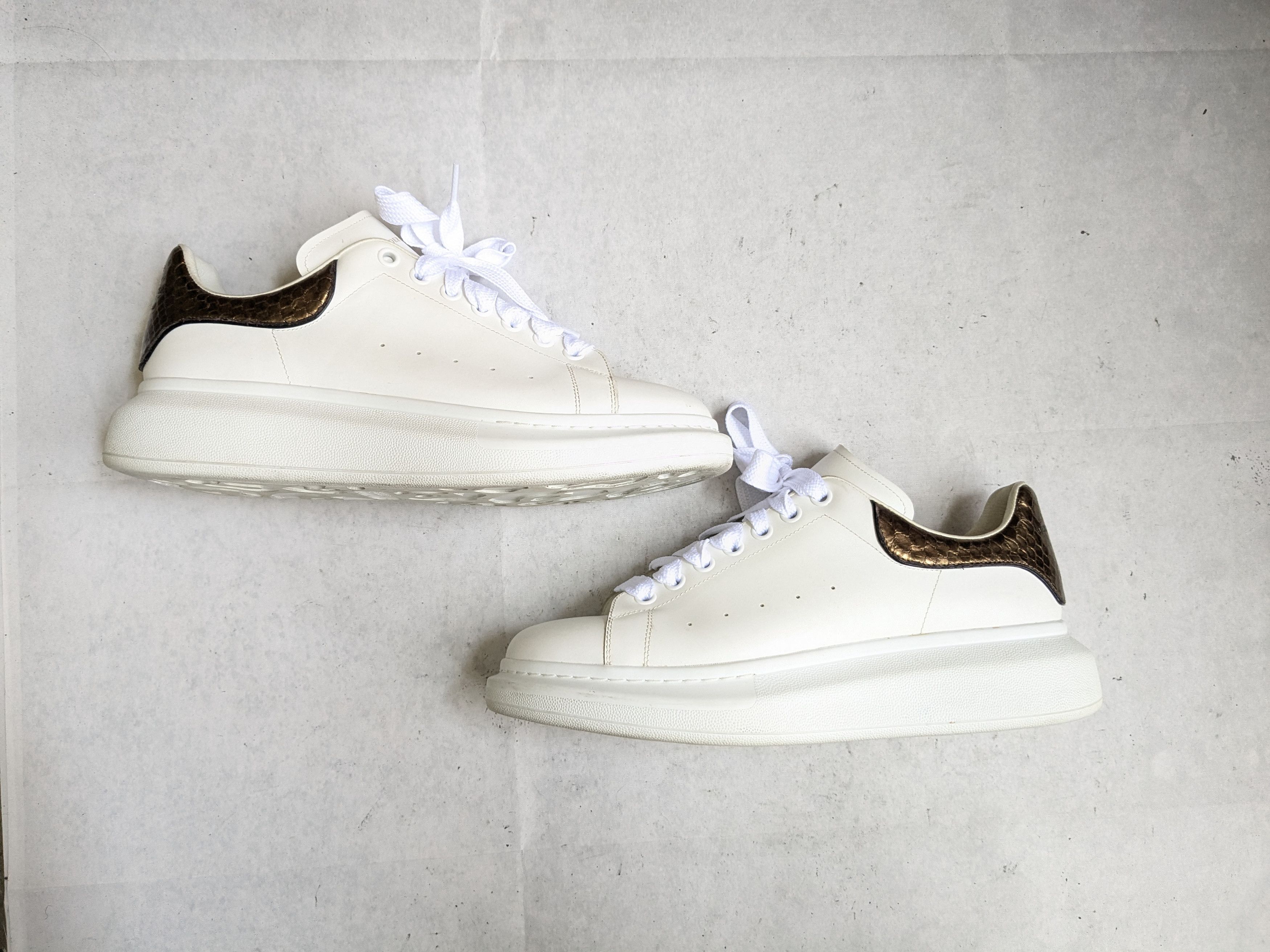 Alexander McQueen Alexander McQueen Larry Oversized Sneakers 12 45 White Brown Size US 12 / EU 45 - 1 Thumbnail