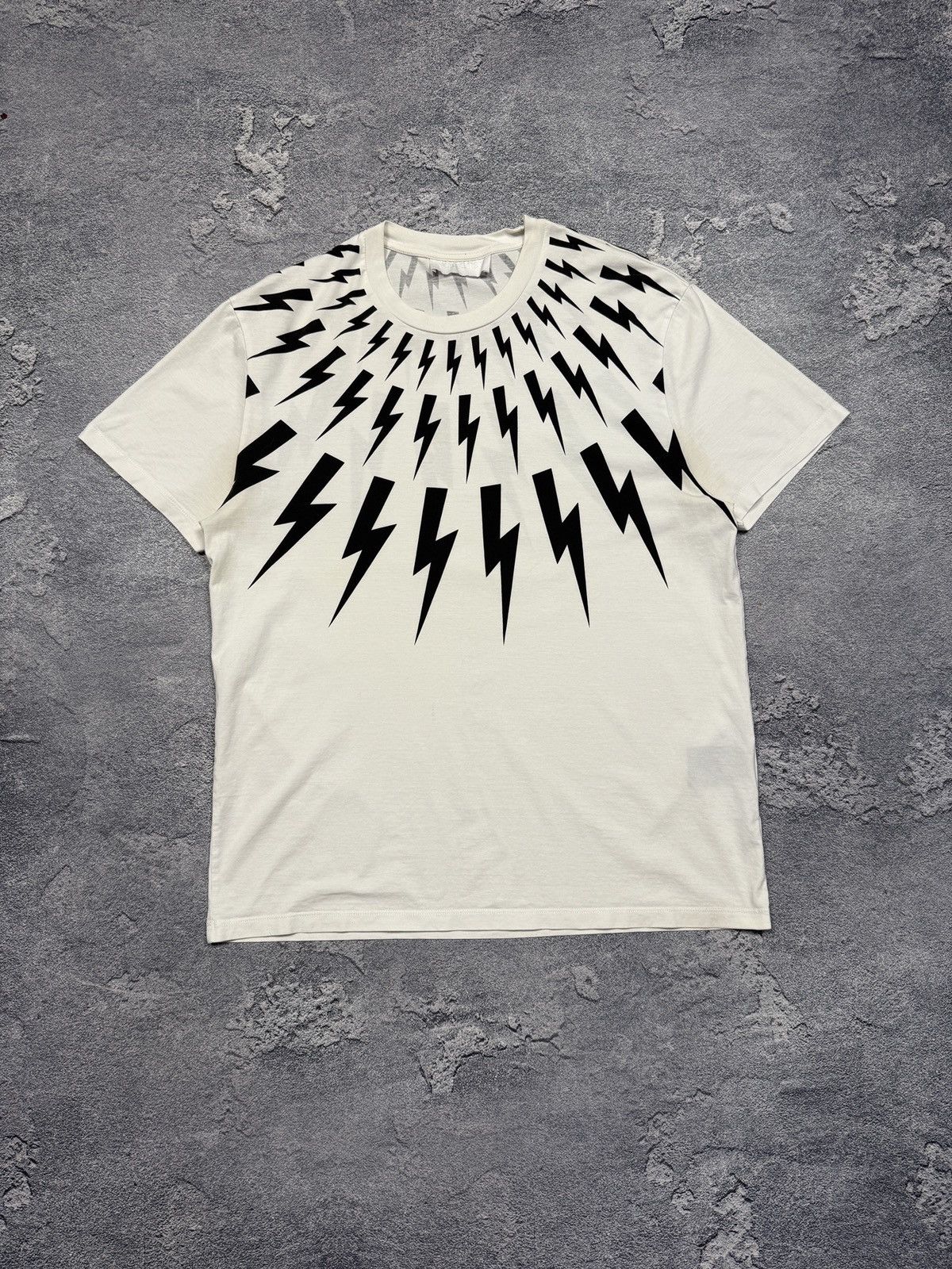 Neil Barrett Neil Barrett Lightening Bolt tee Size US L / EU 52-54 / 3 - 1 Thumbnail