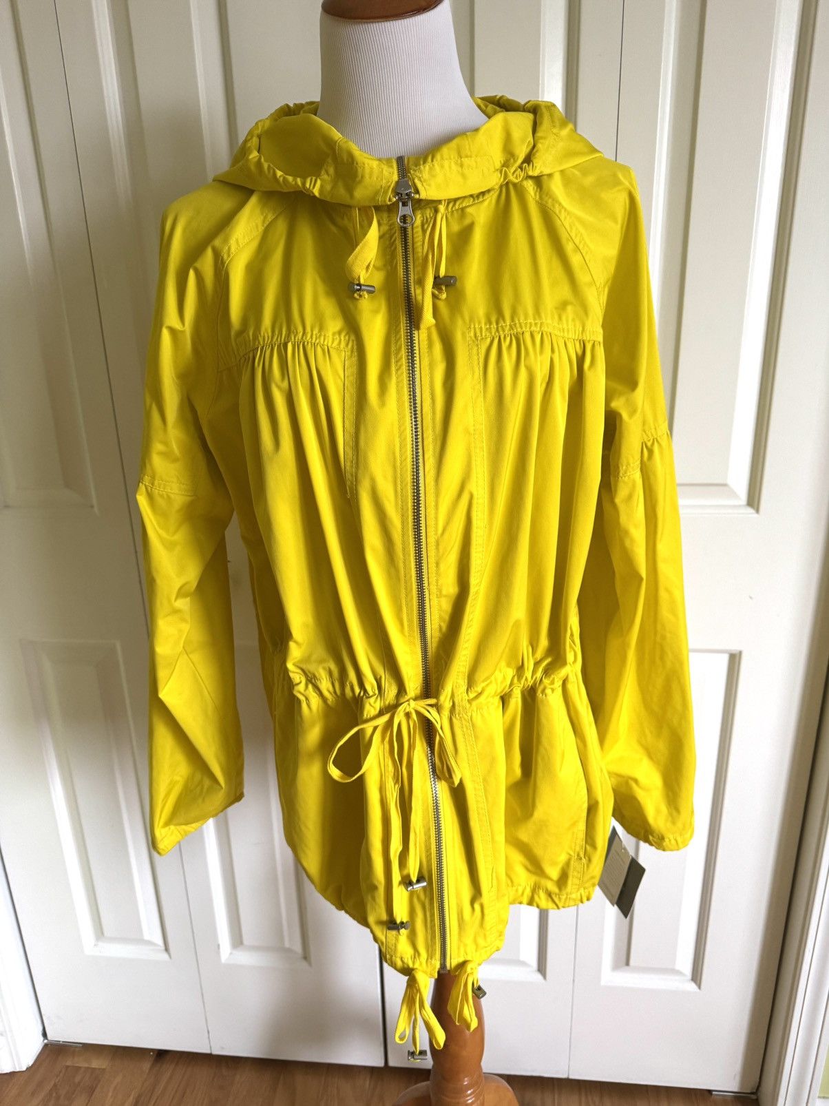 Liz Claiborne LIZ CLAIBORNE Yellow Hooded Rain Jacket XL NWT $129 Size XL / US 12-14 / IT 48-50 - 3 Thumbnail