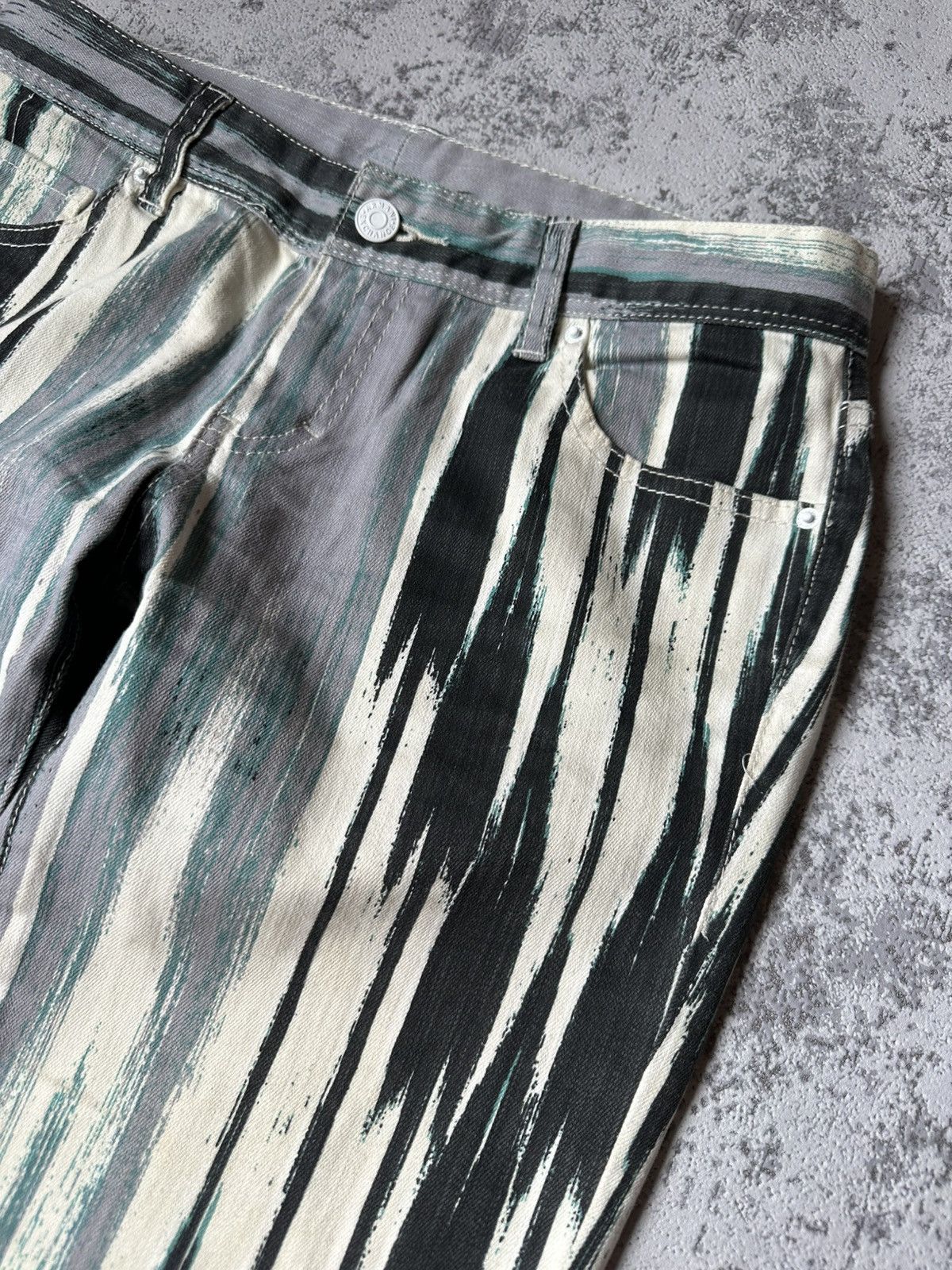 Armani Exchange Rare Armani Exchange Jeans Straight Skinny Size 27" / US 4 / IT 40 - 7 Thumbnail